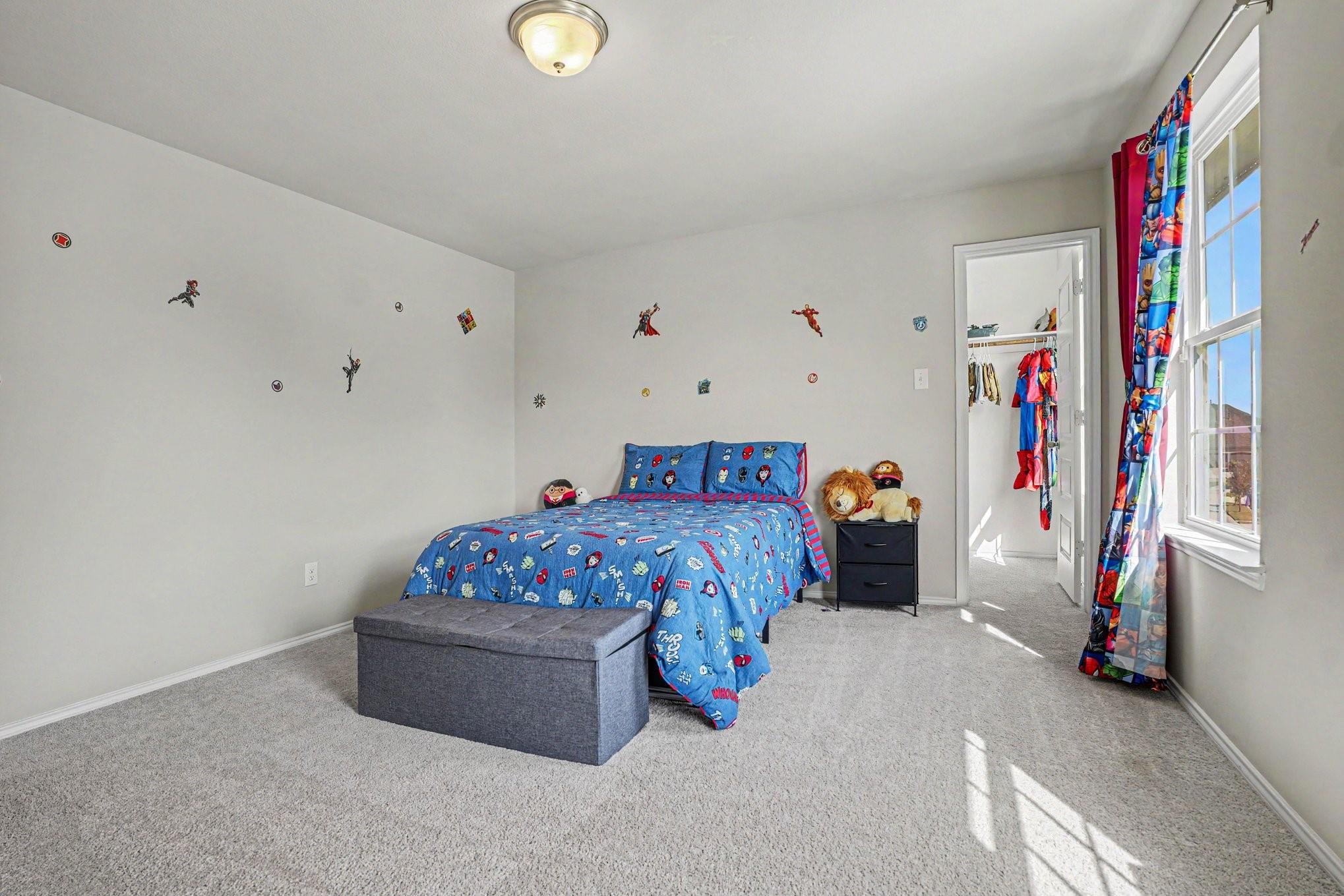 main property photo 19