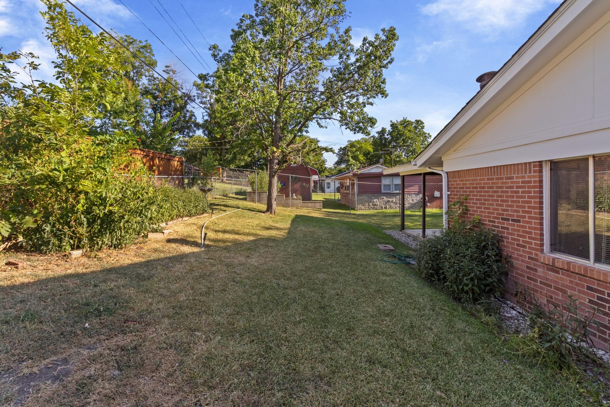 main property photo 31