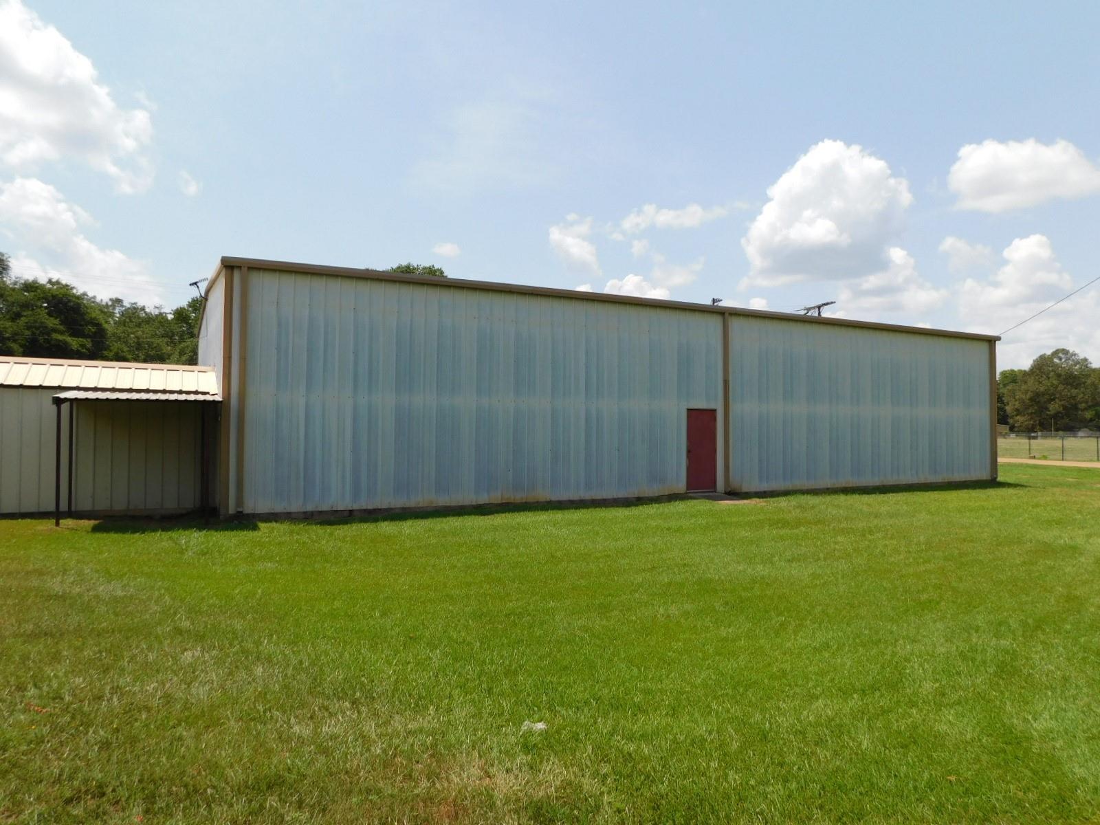main property photo 0