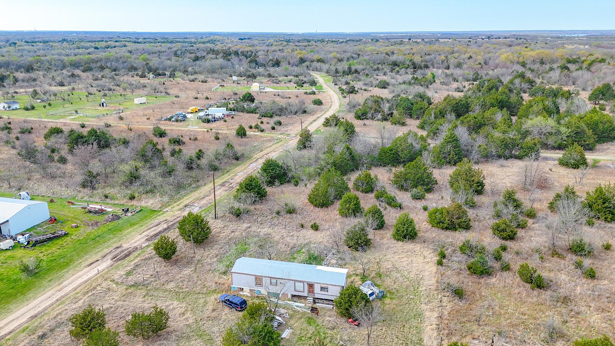 main property photo 20