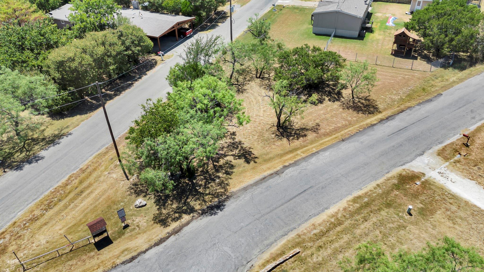 main property photo 37