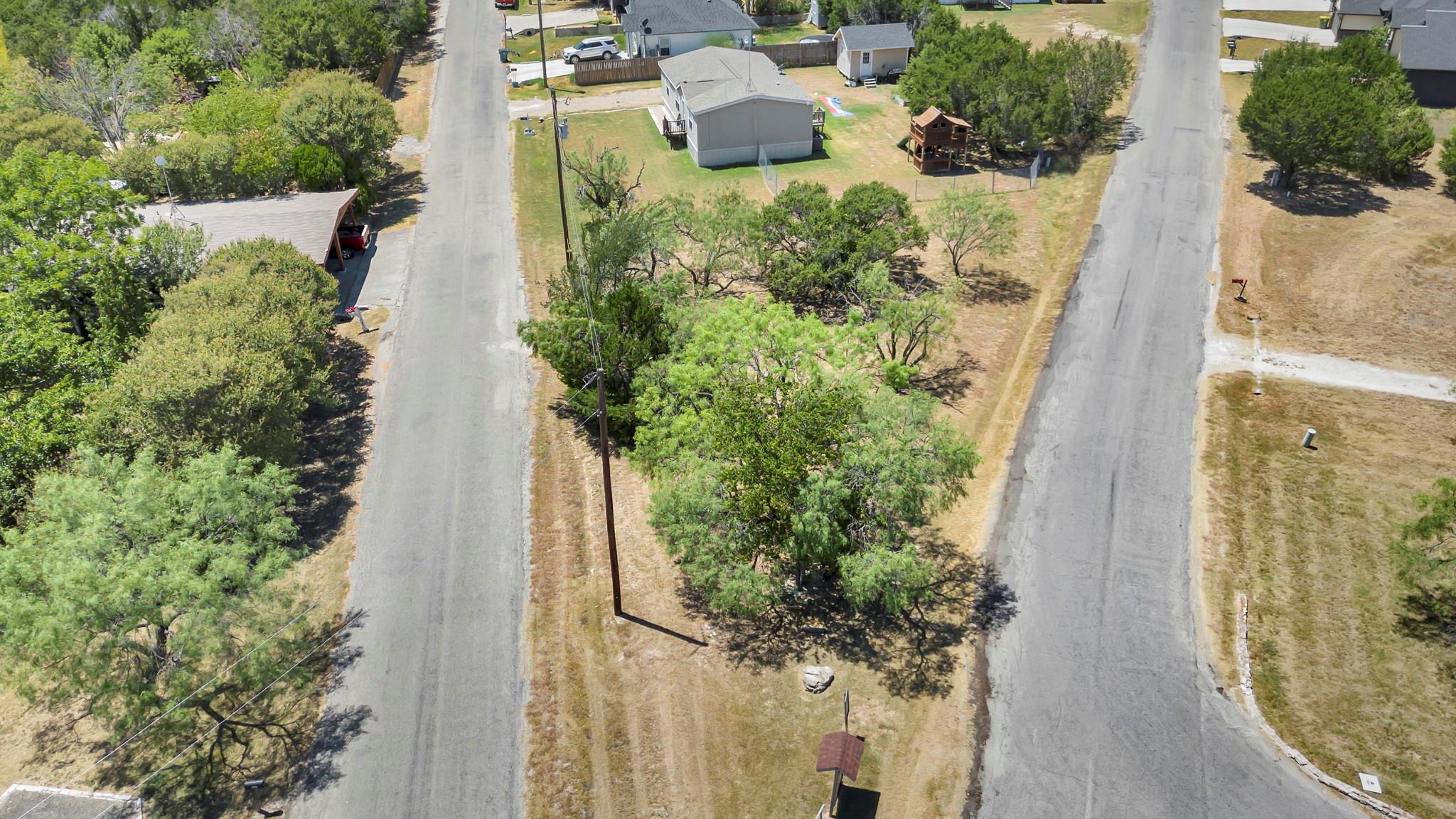 main property photo 38