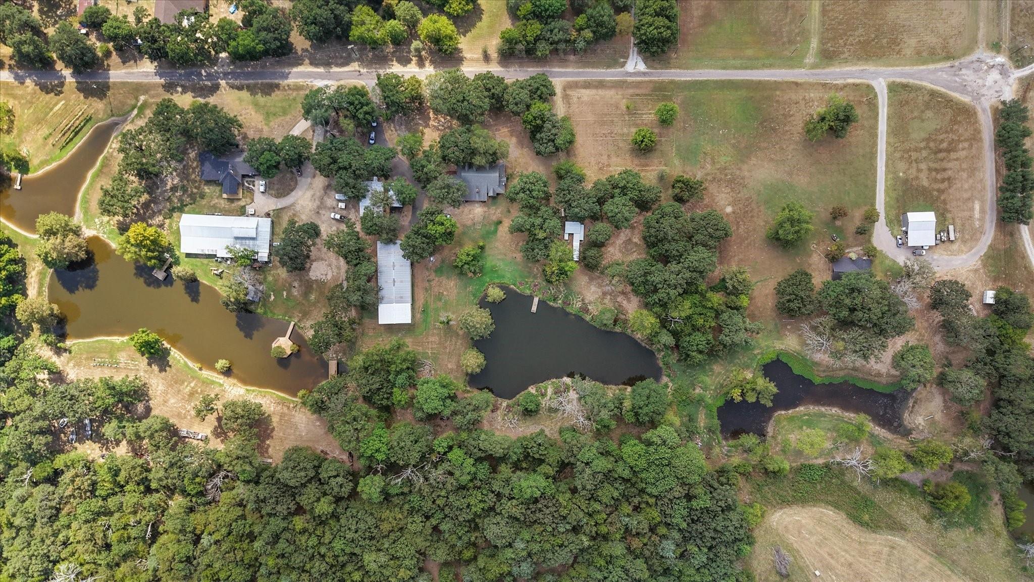 main property photo 35
