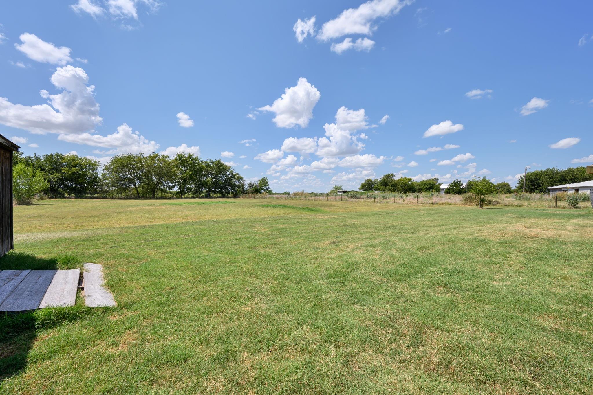 main property photo 27