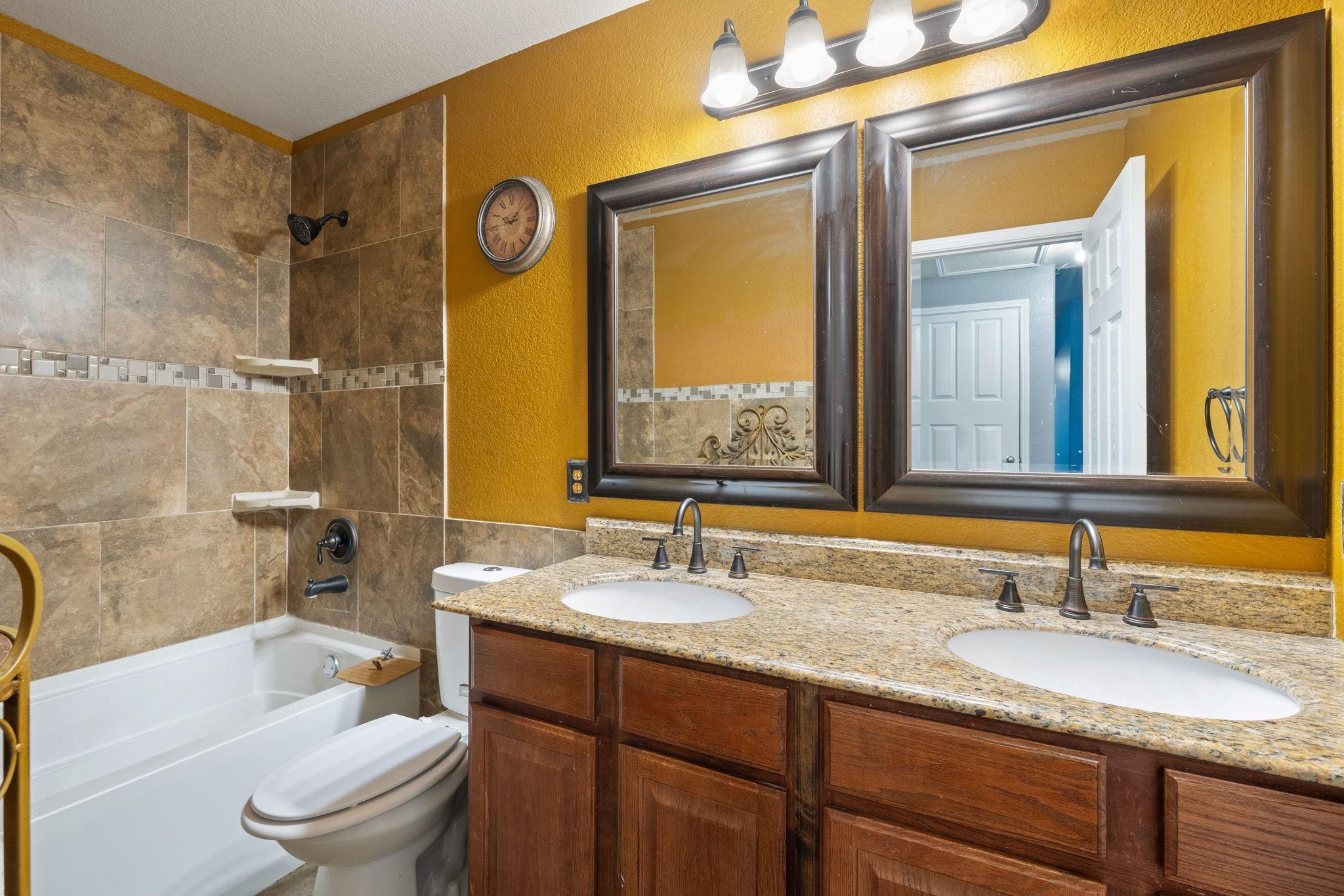 main property photo 22