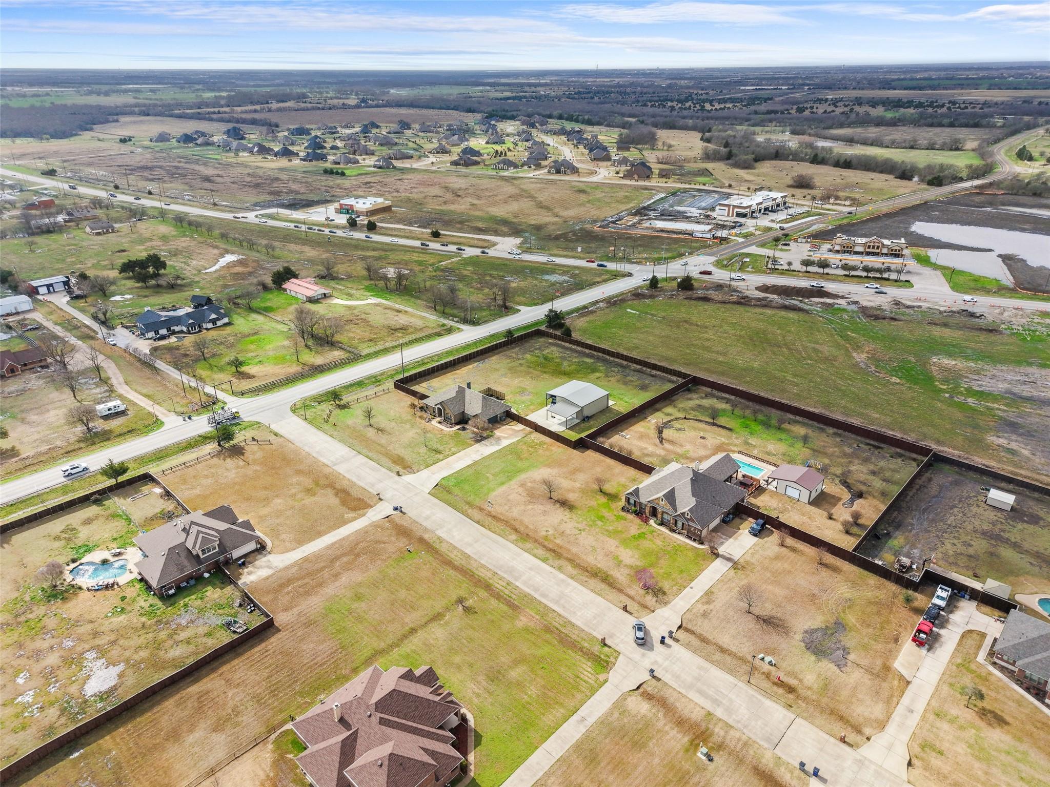 main property photo 35