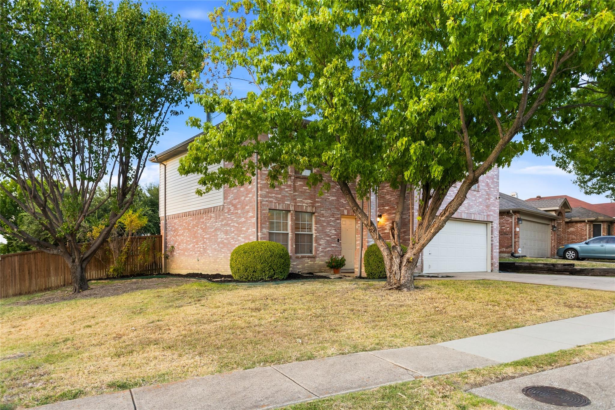 main property photo 34