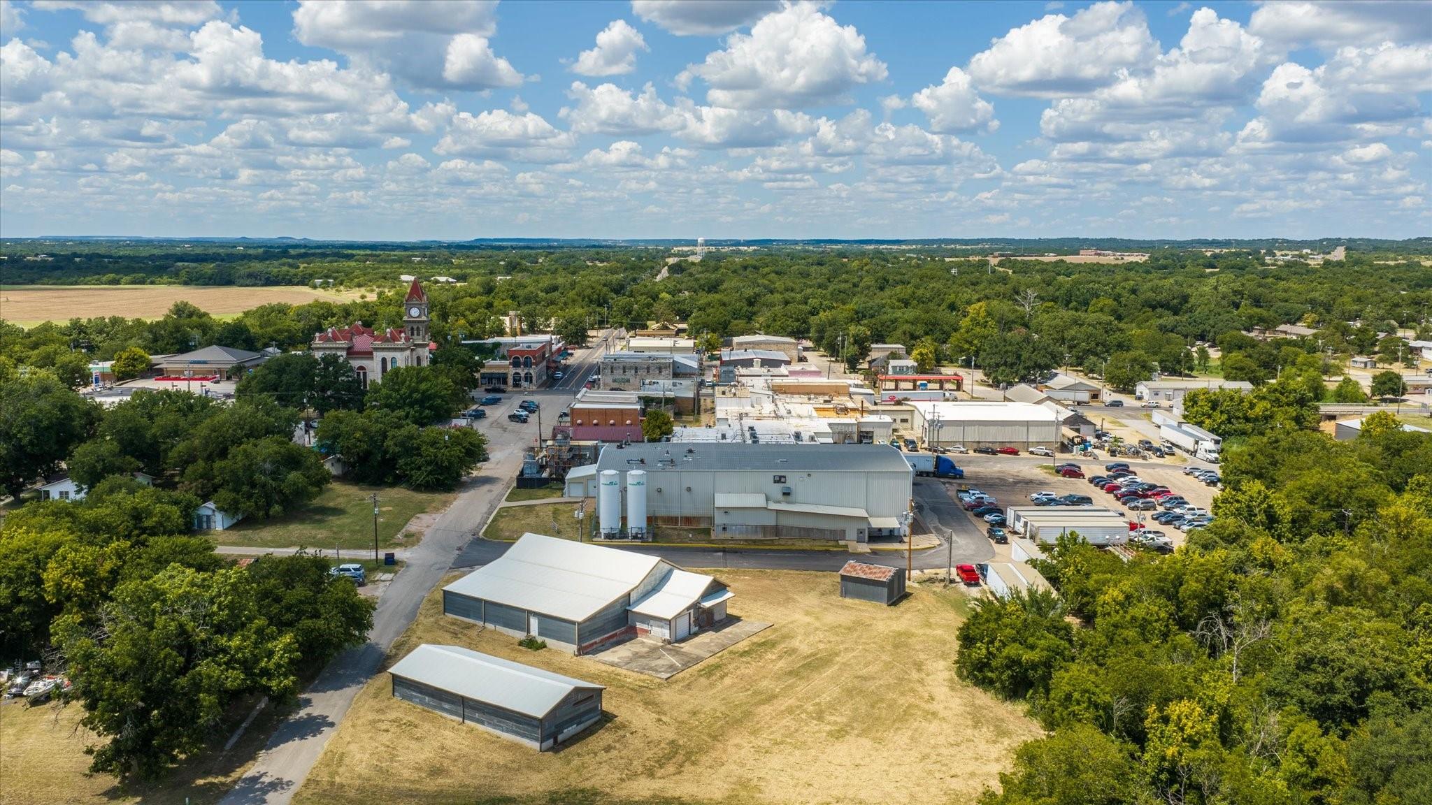 main property photo 35