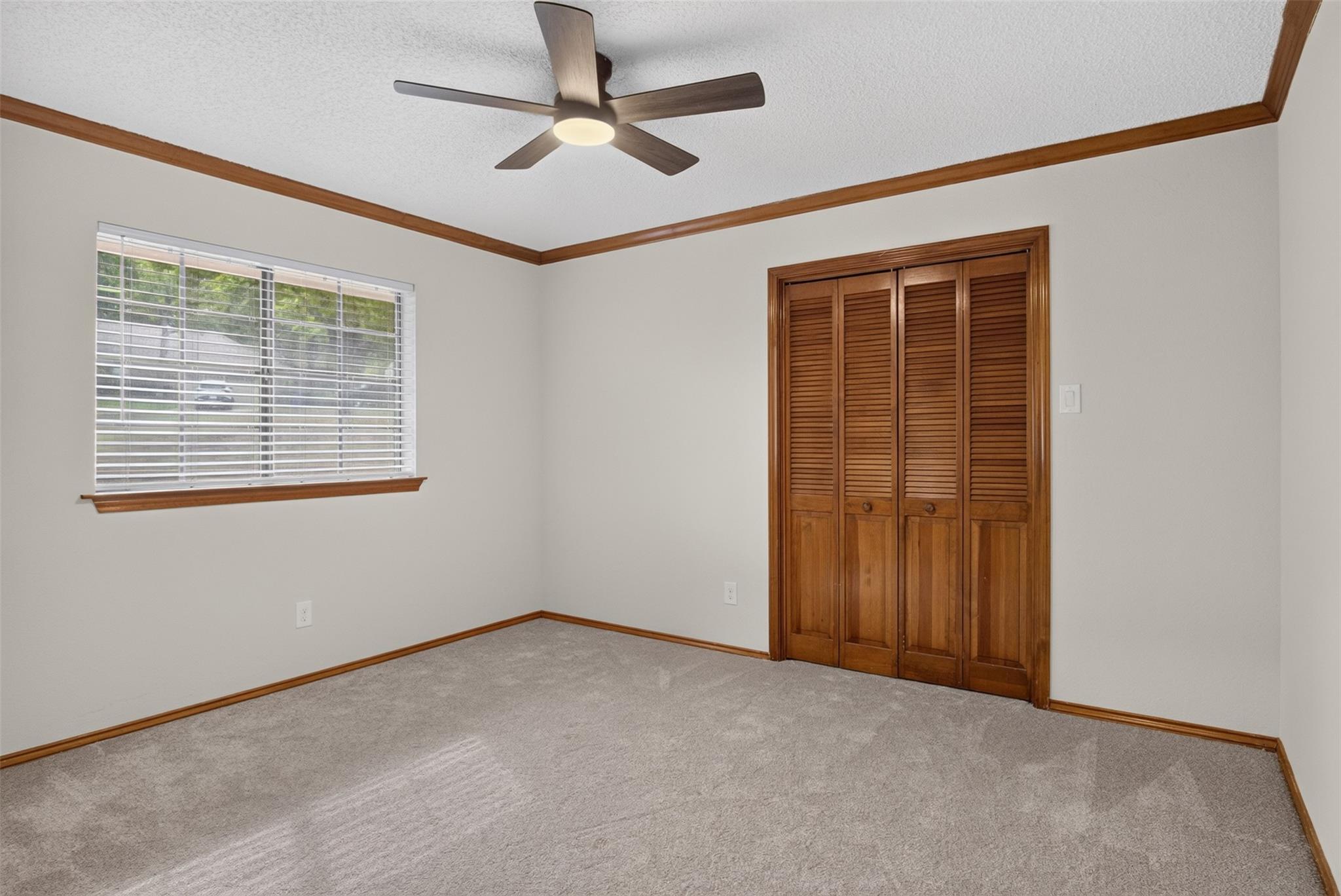 property viewer photo 10