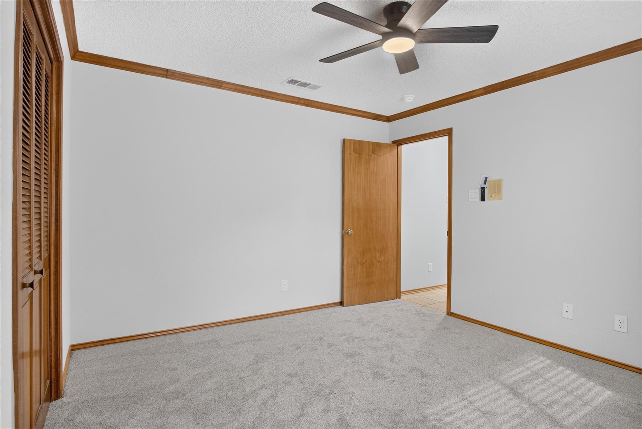 property viewer photo 11