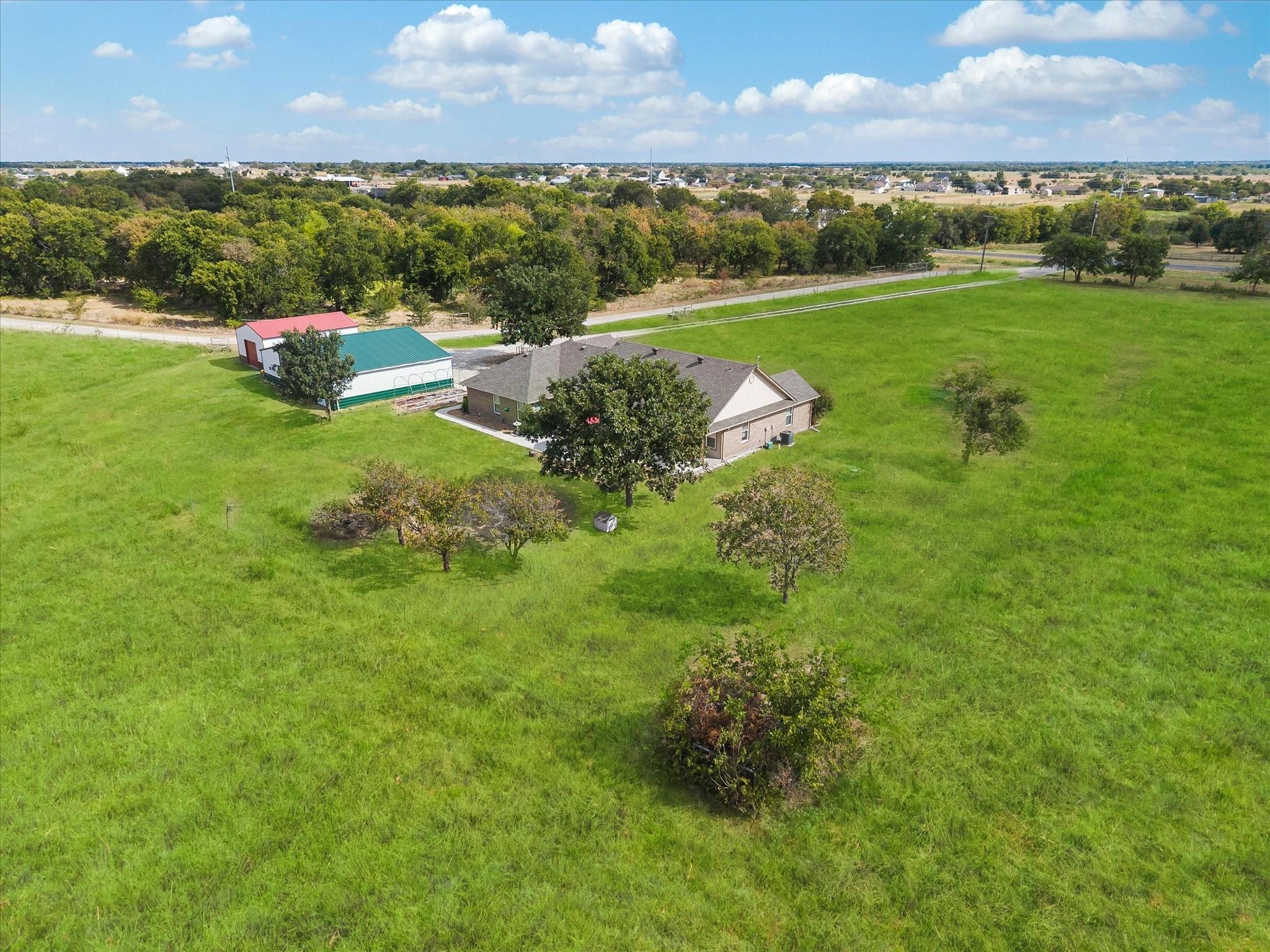 main property photo 22