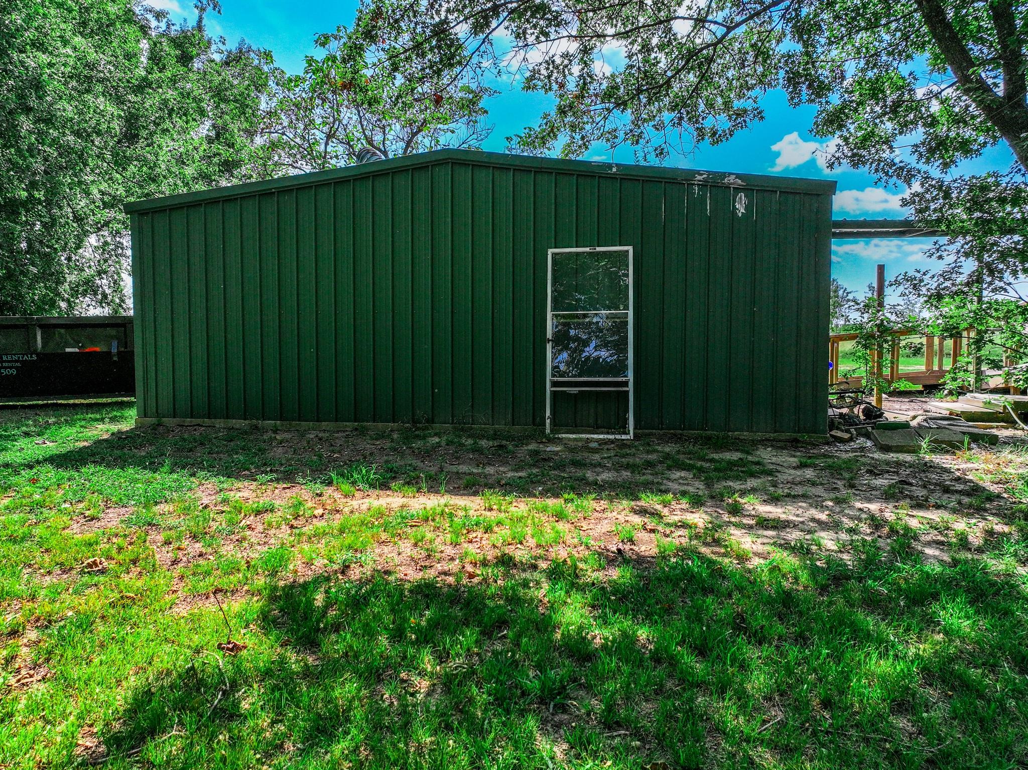 main property photo 22