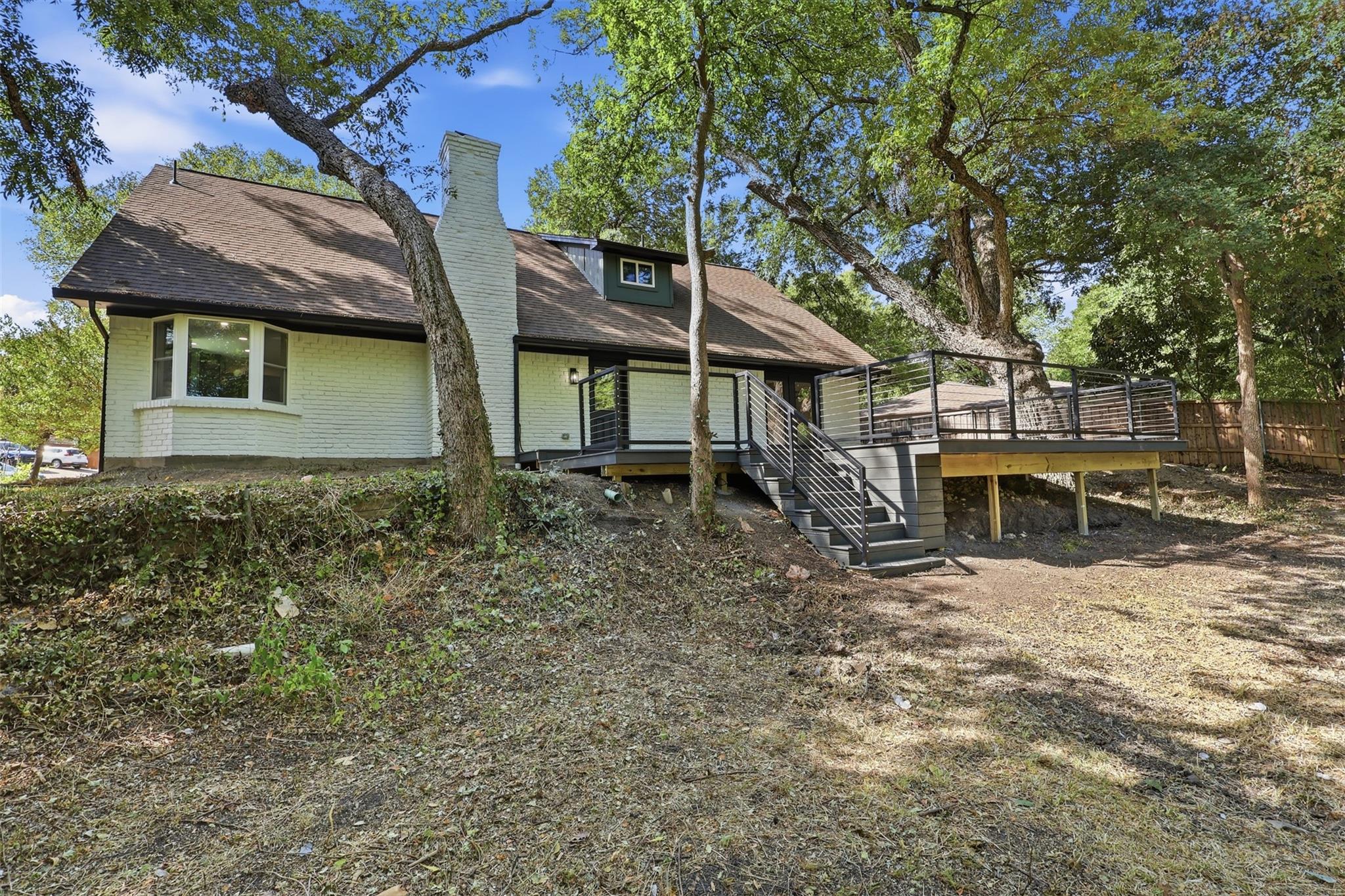 main property photo 26