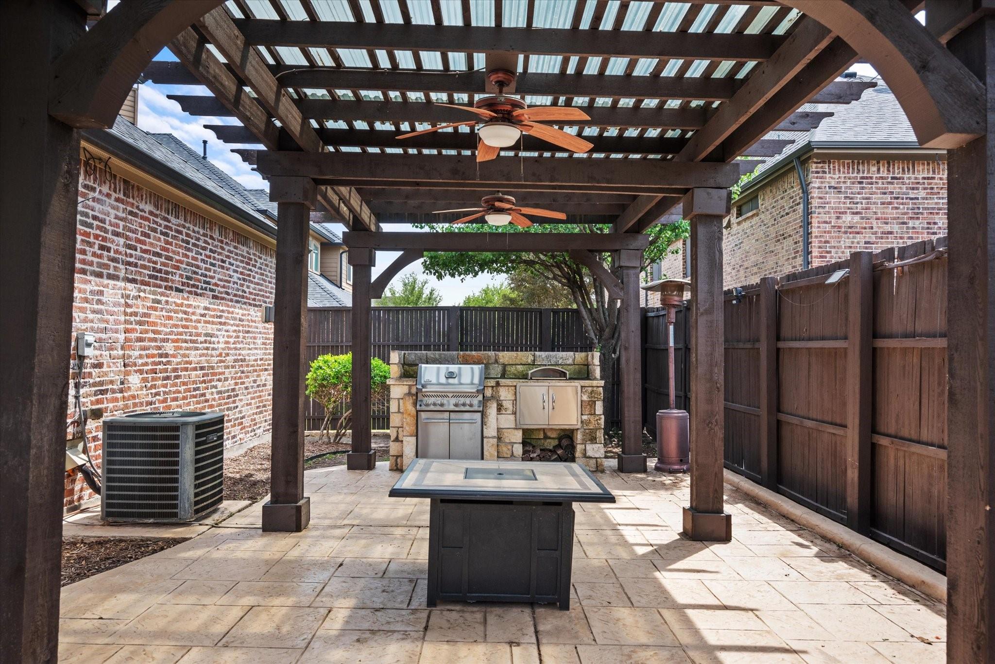 main property photo 37