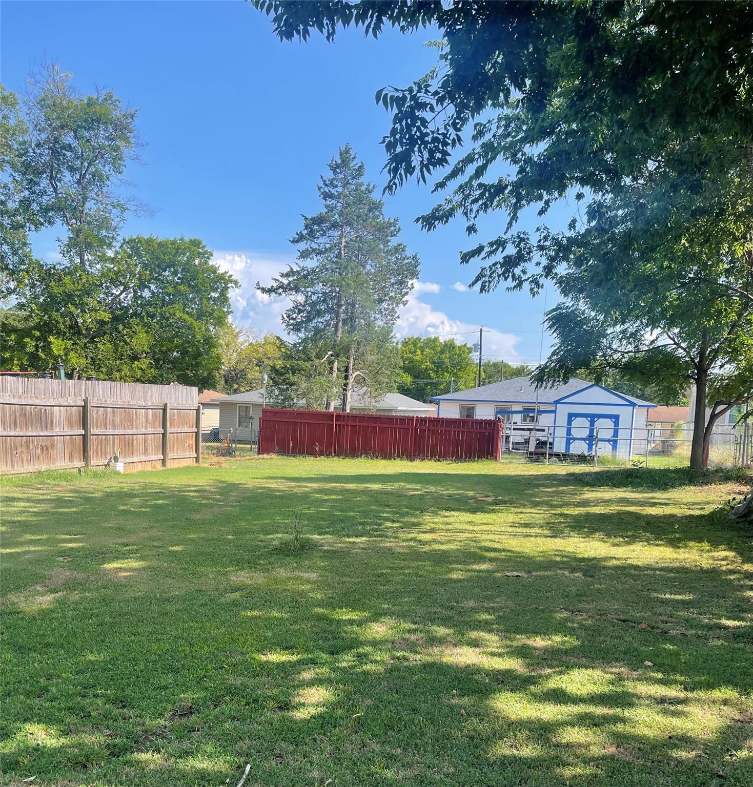 main property photo 15