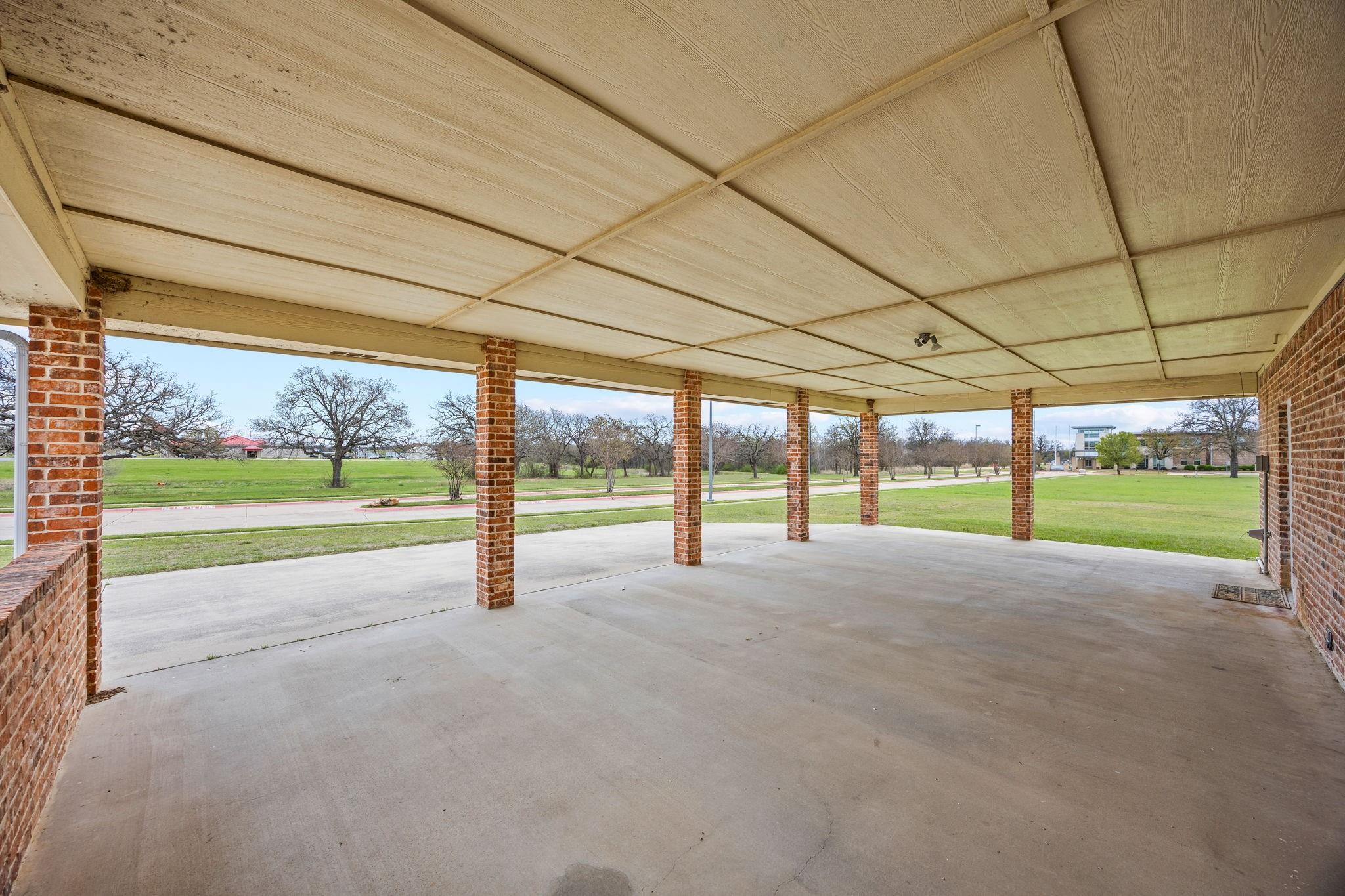 main property photo 21