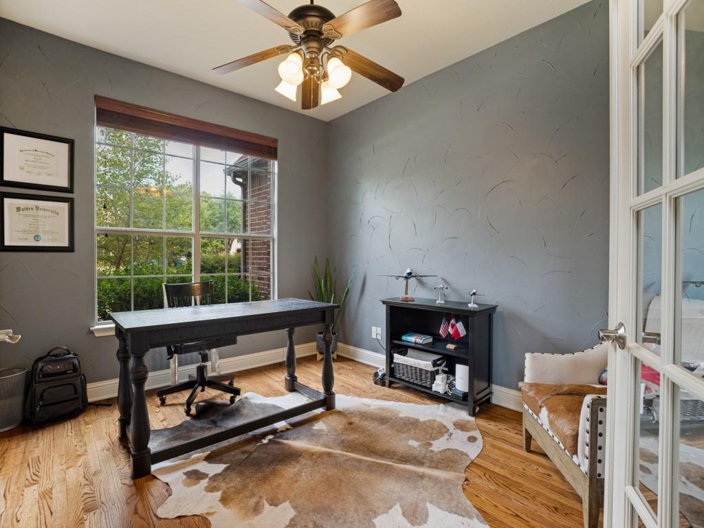 main property photo 11