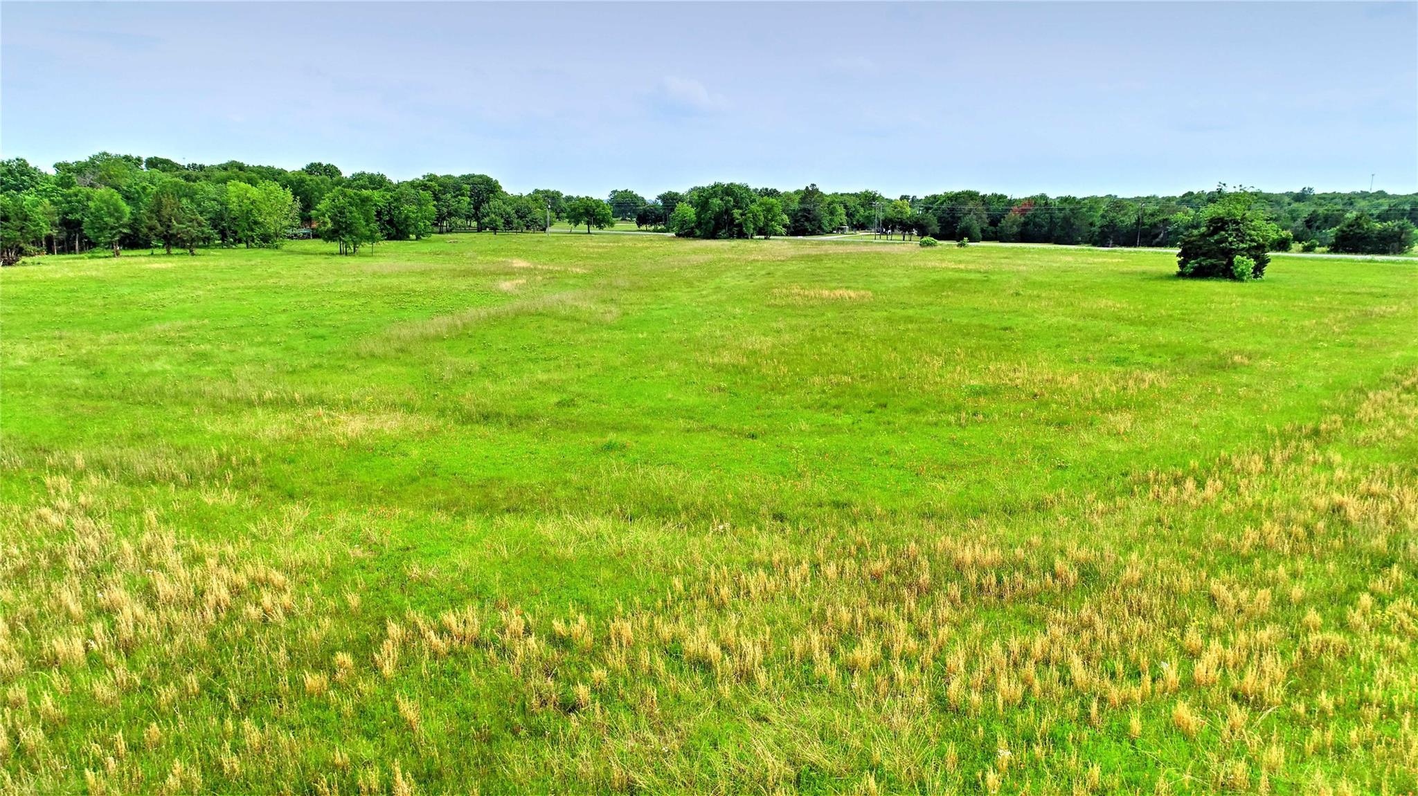 main property photo 11