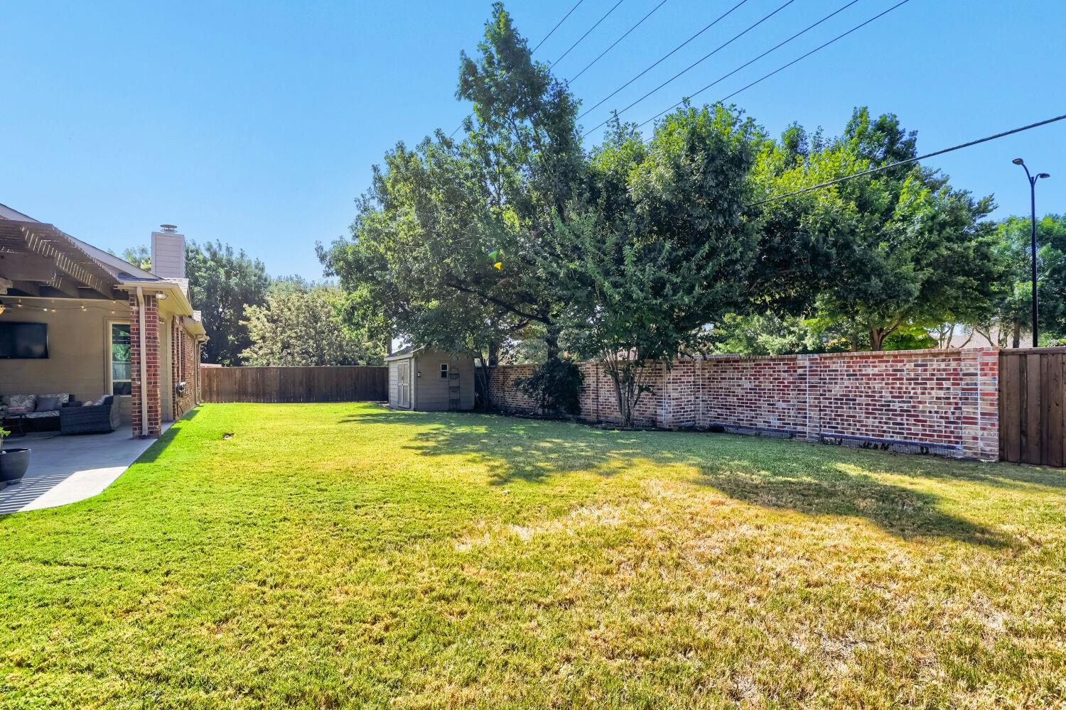 main property photo 26