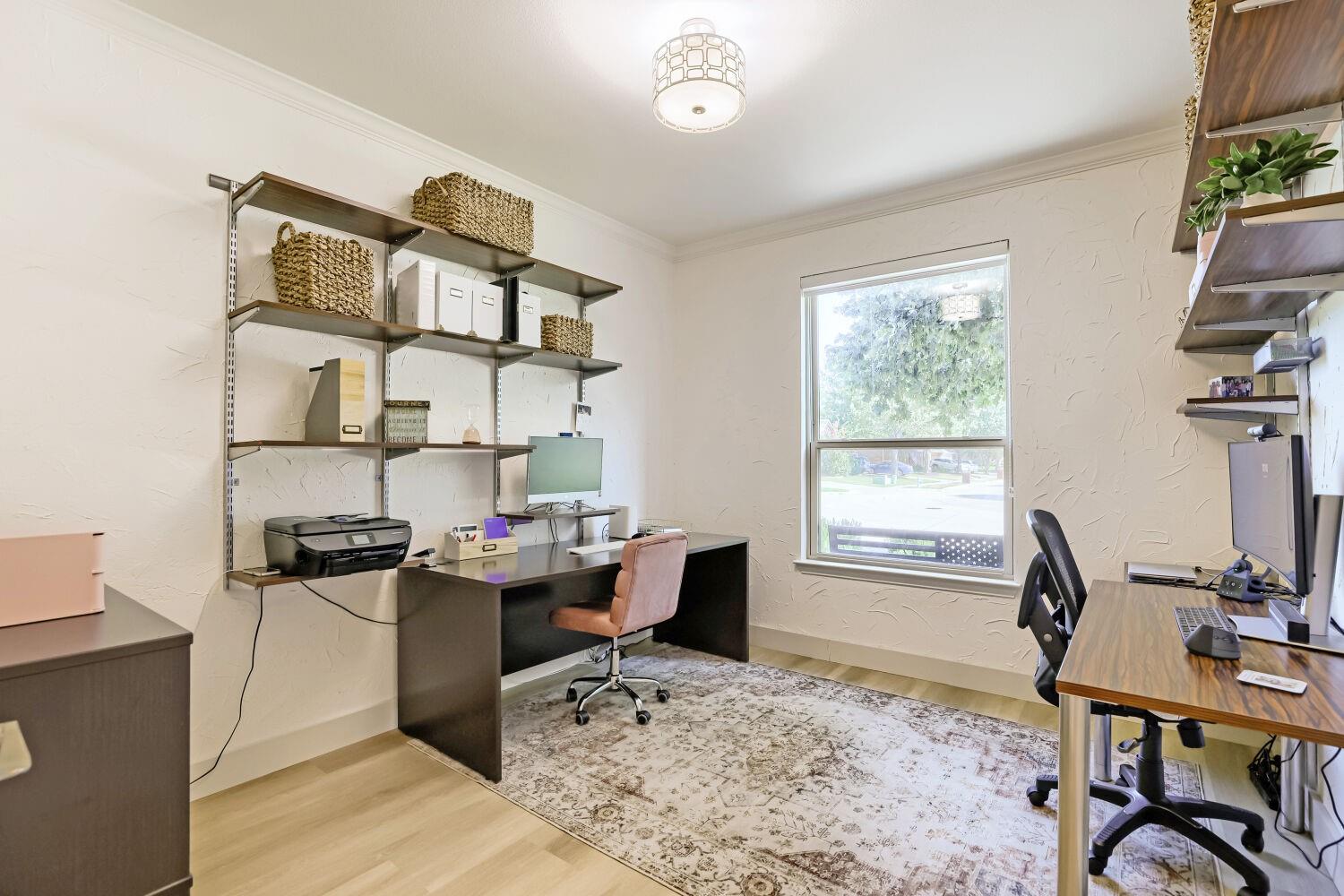 main property photo 7