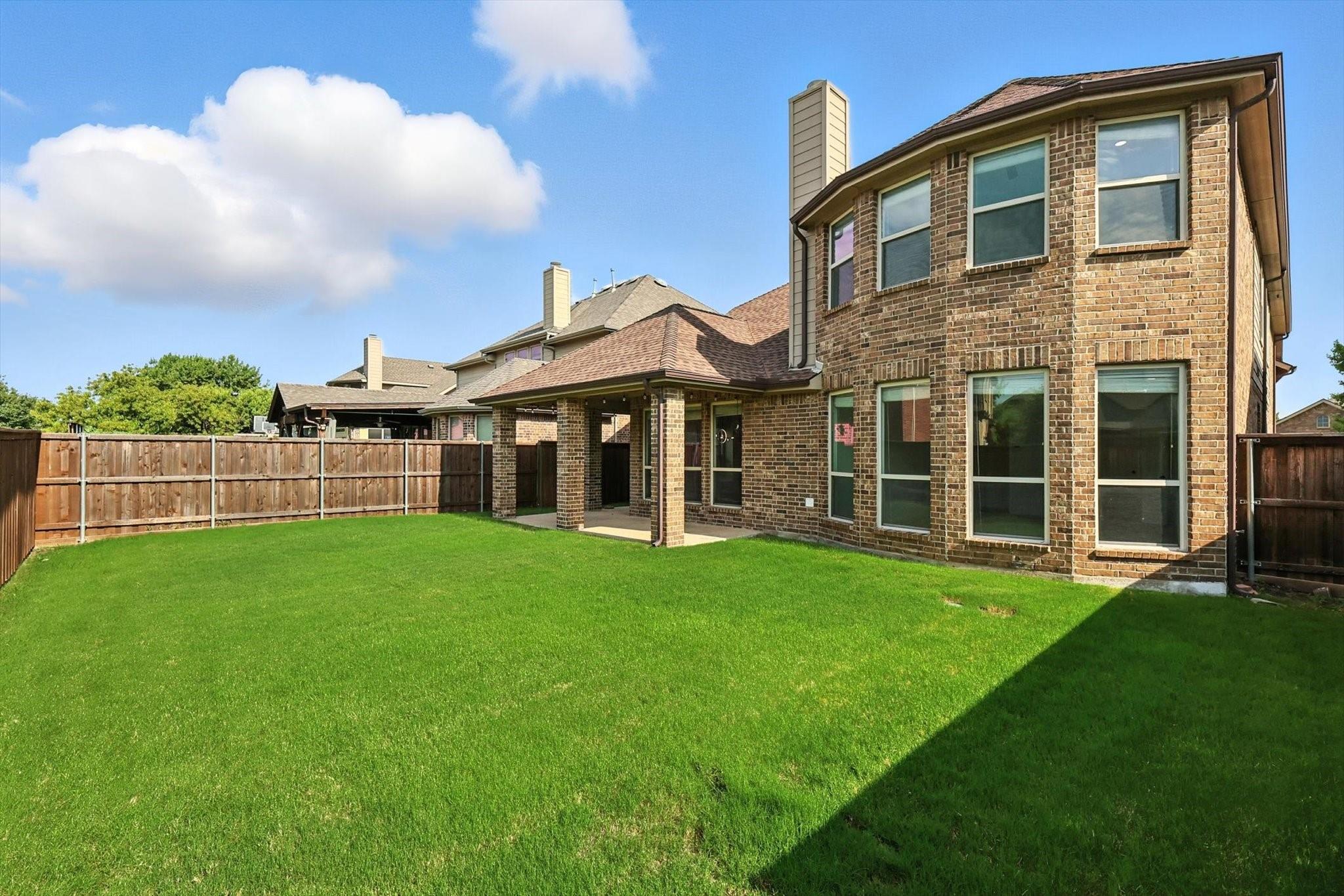 main property photo 36
