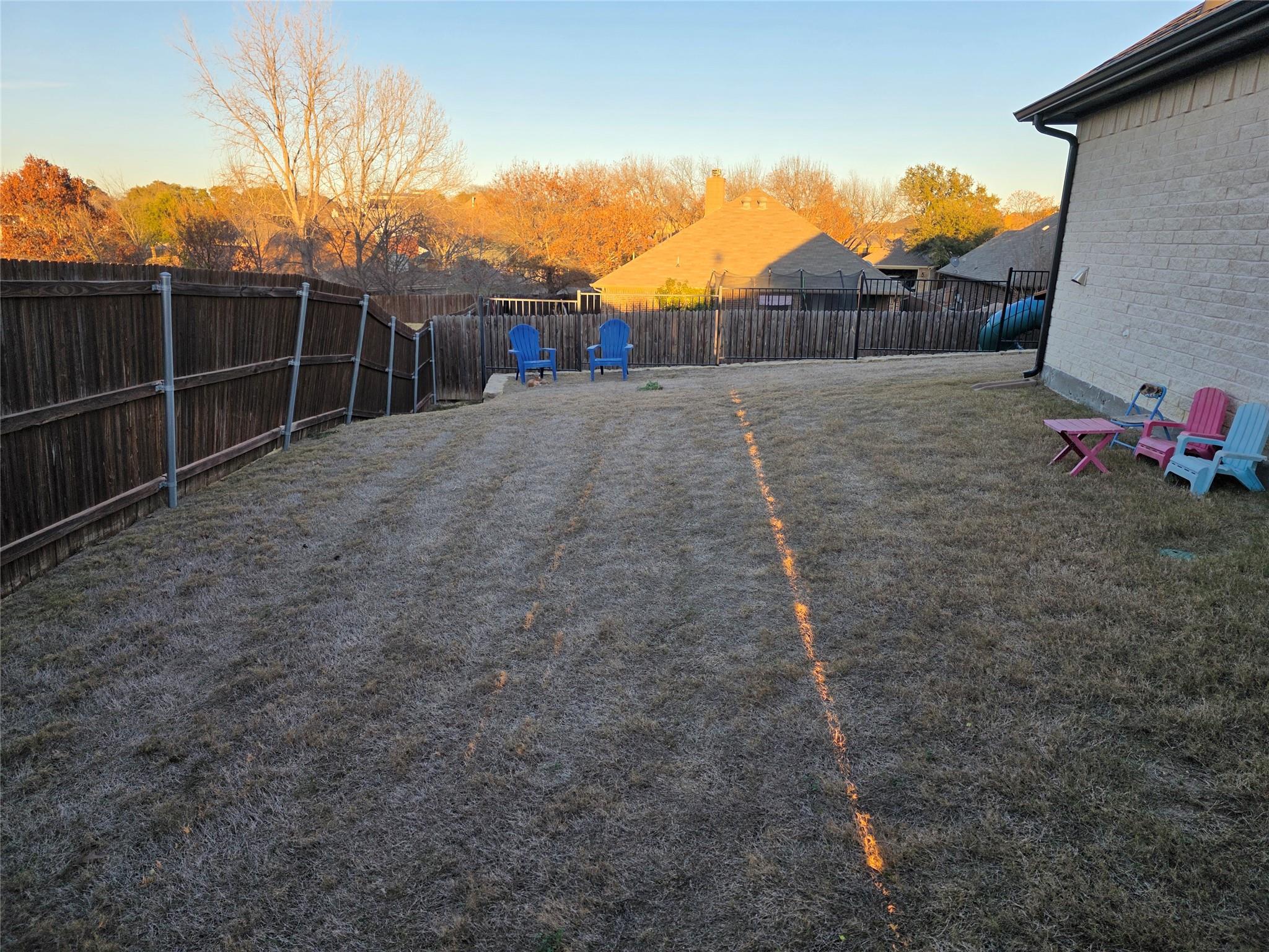main property photo 30