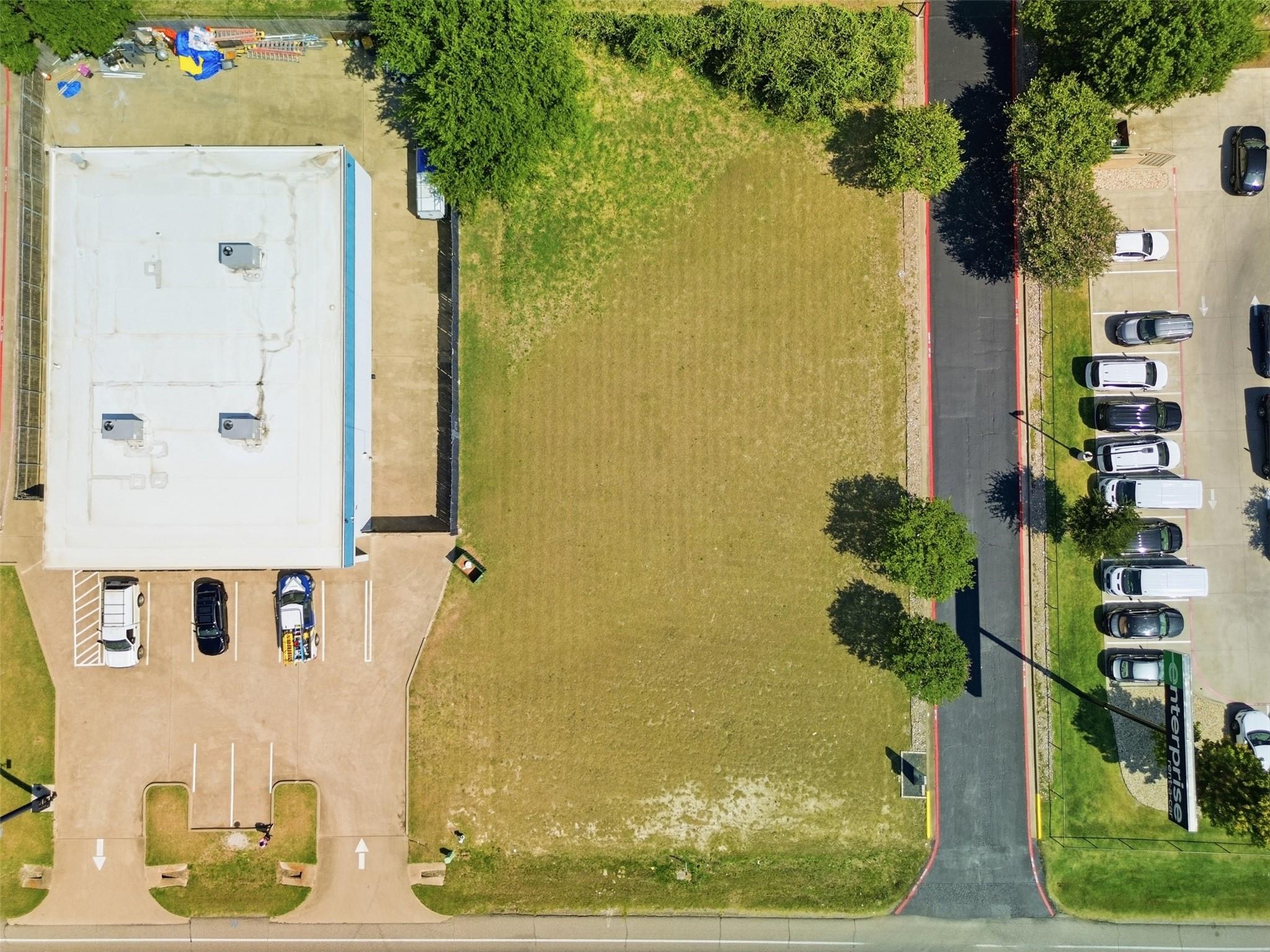 main property photo 10