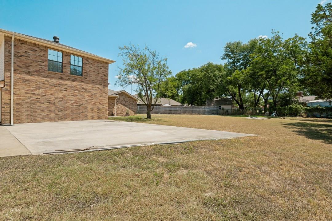 main property photo 24