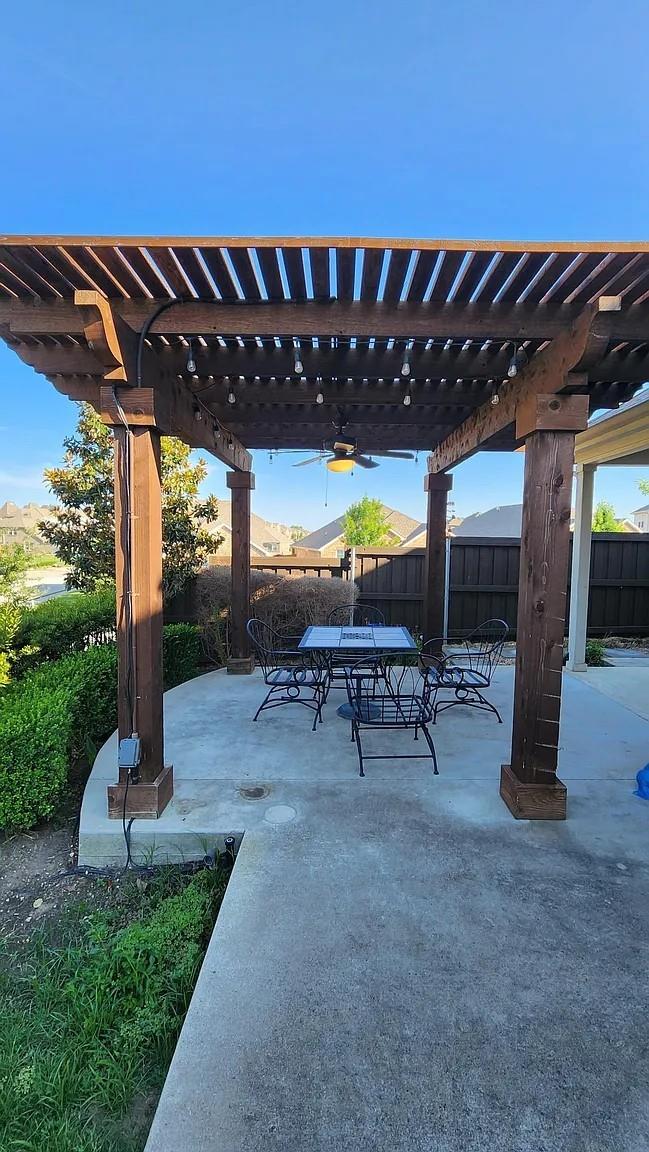 main property photo 32