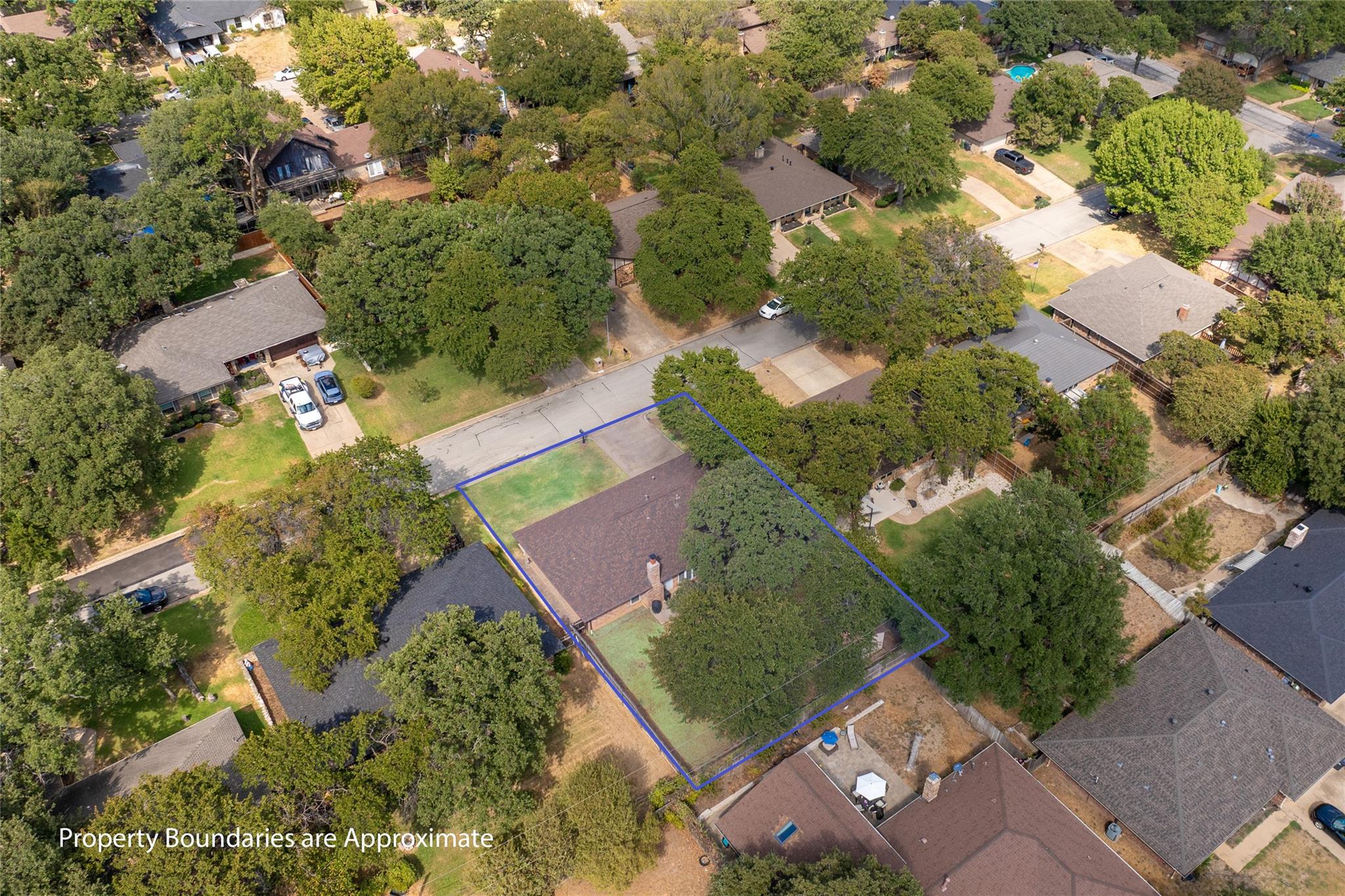 main property photo 30