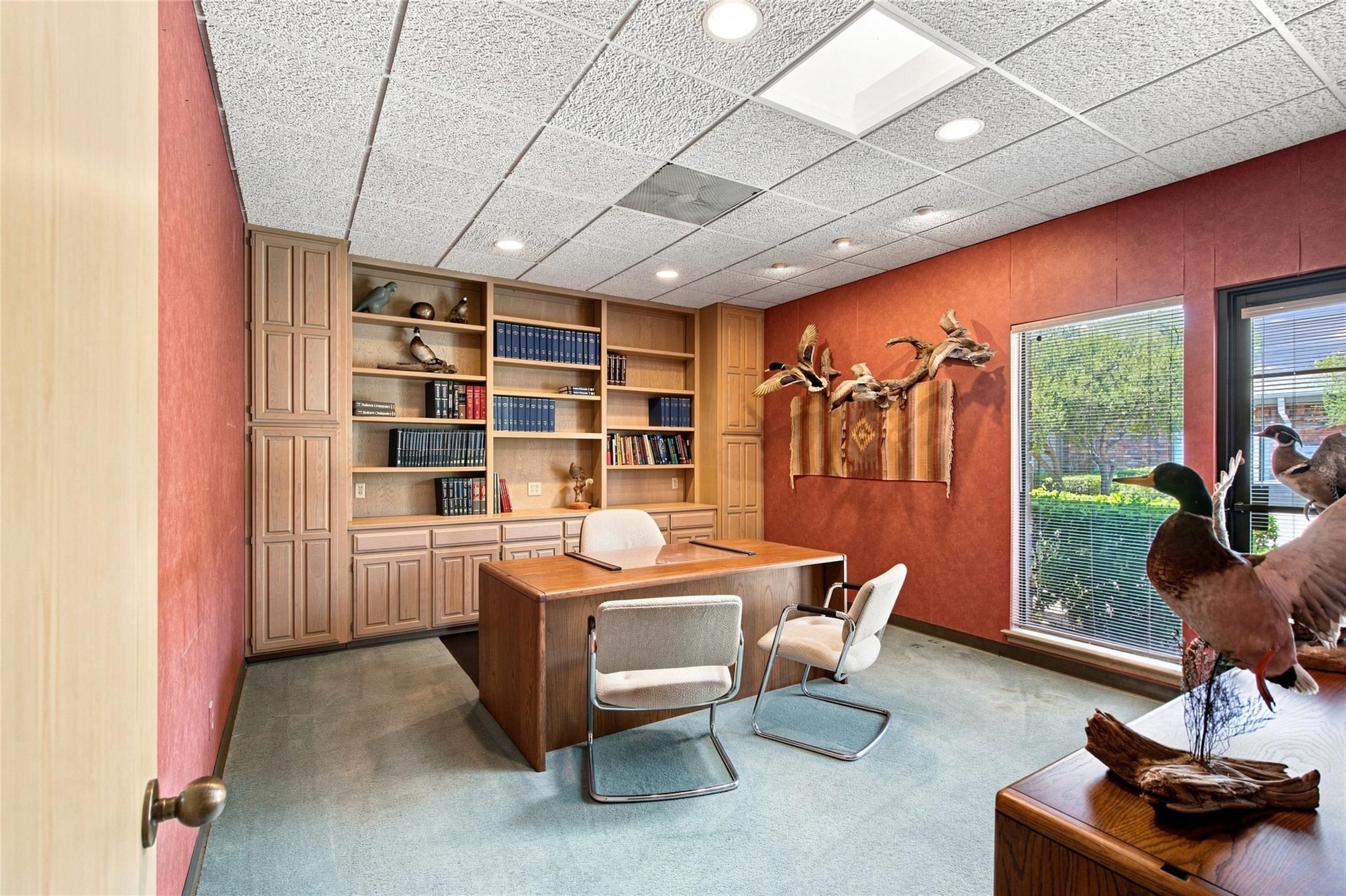 main property photo 23