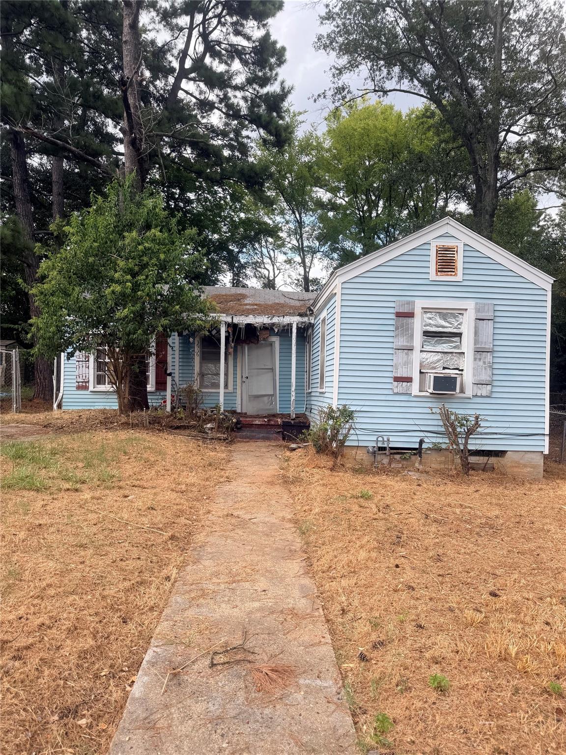 main property photo 0