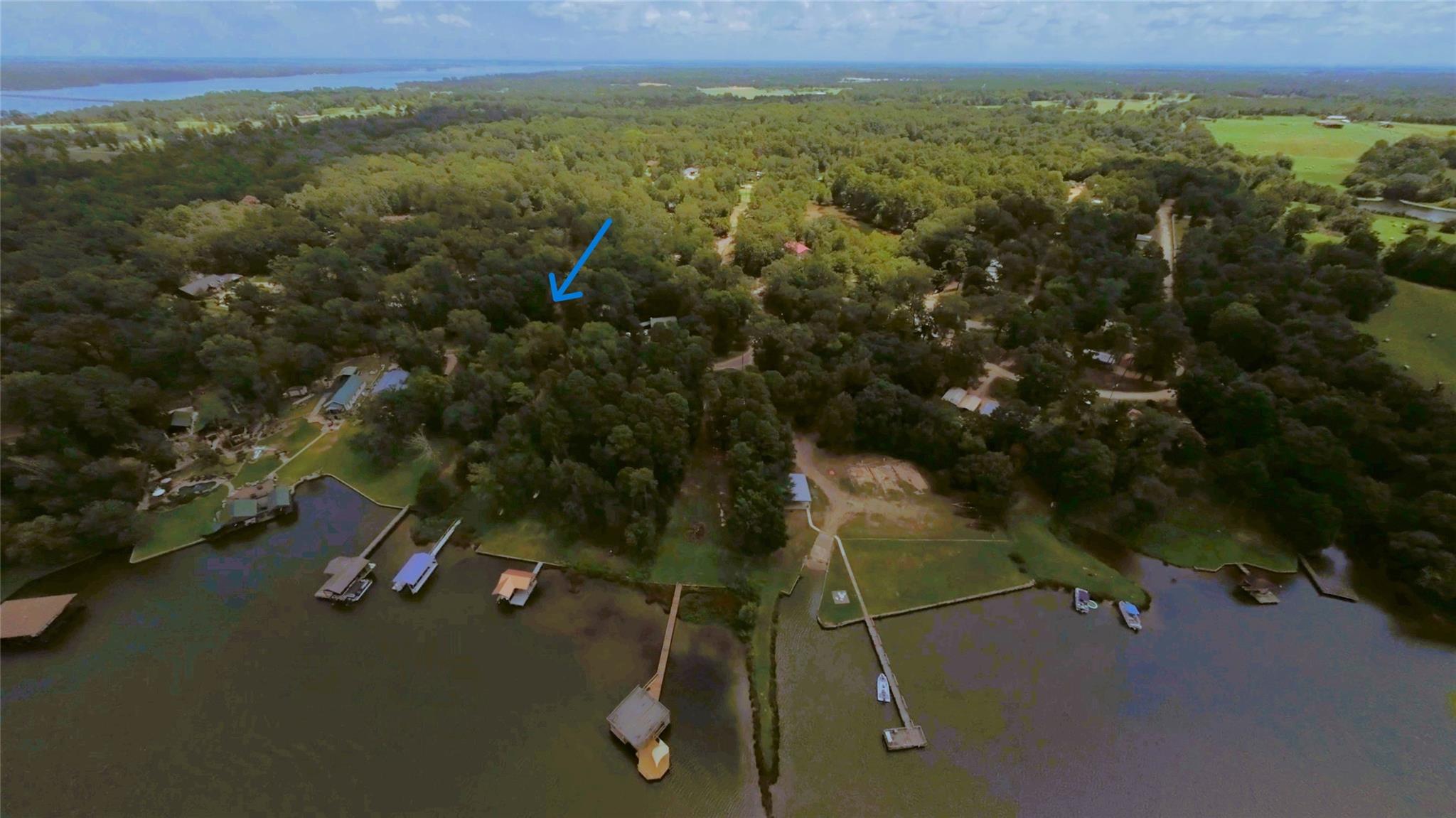 main property photo 11
