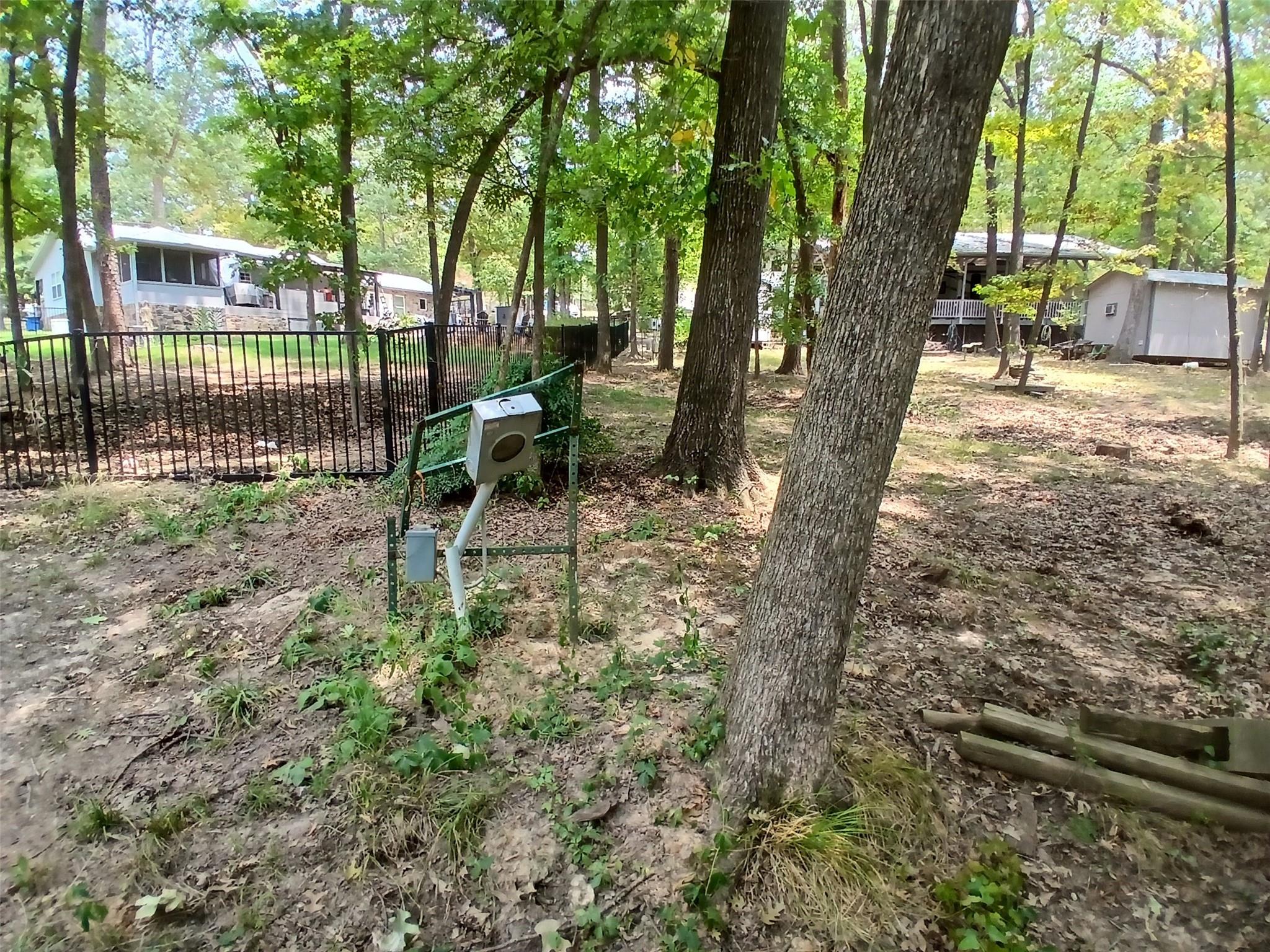 main property photo 14