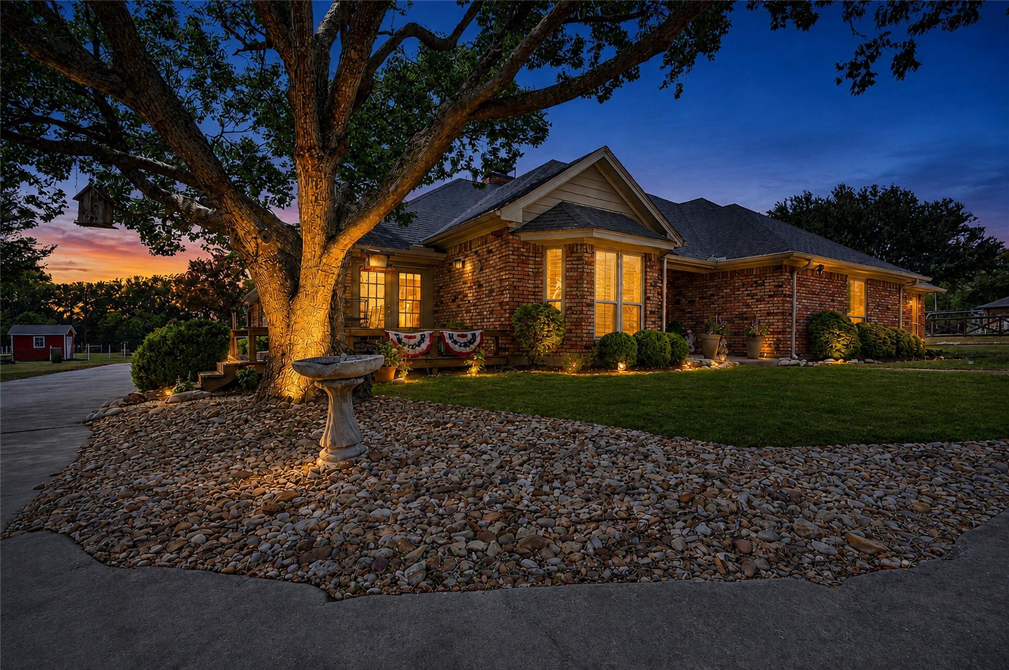 main property photo 37