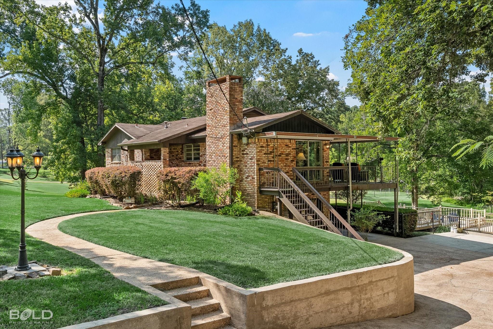 main property photo 0
