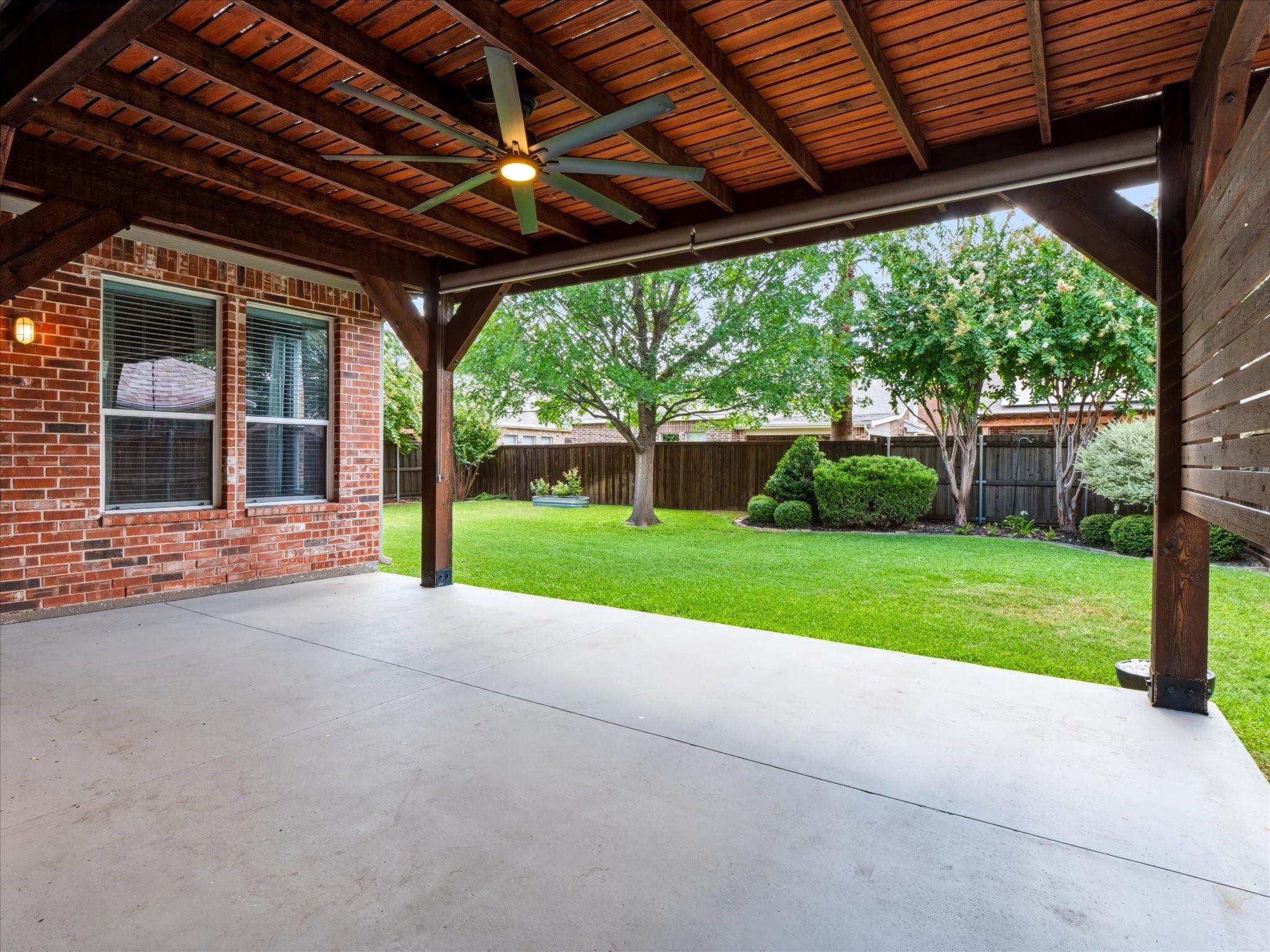 main property photo 32