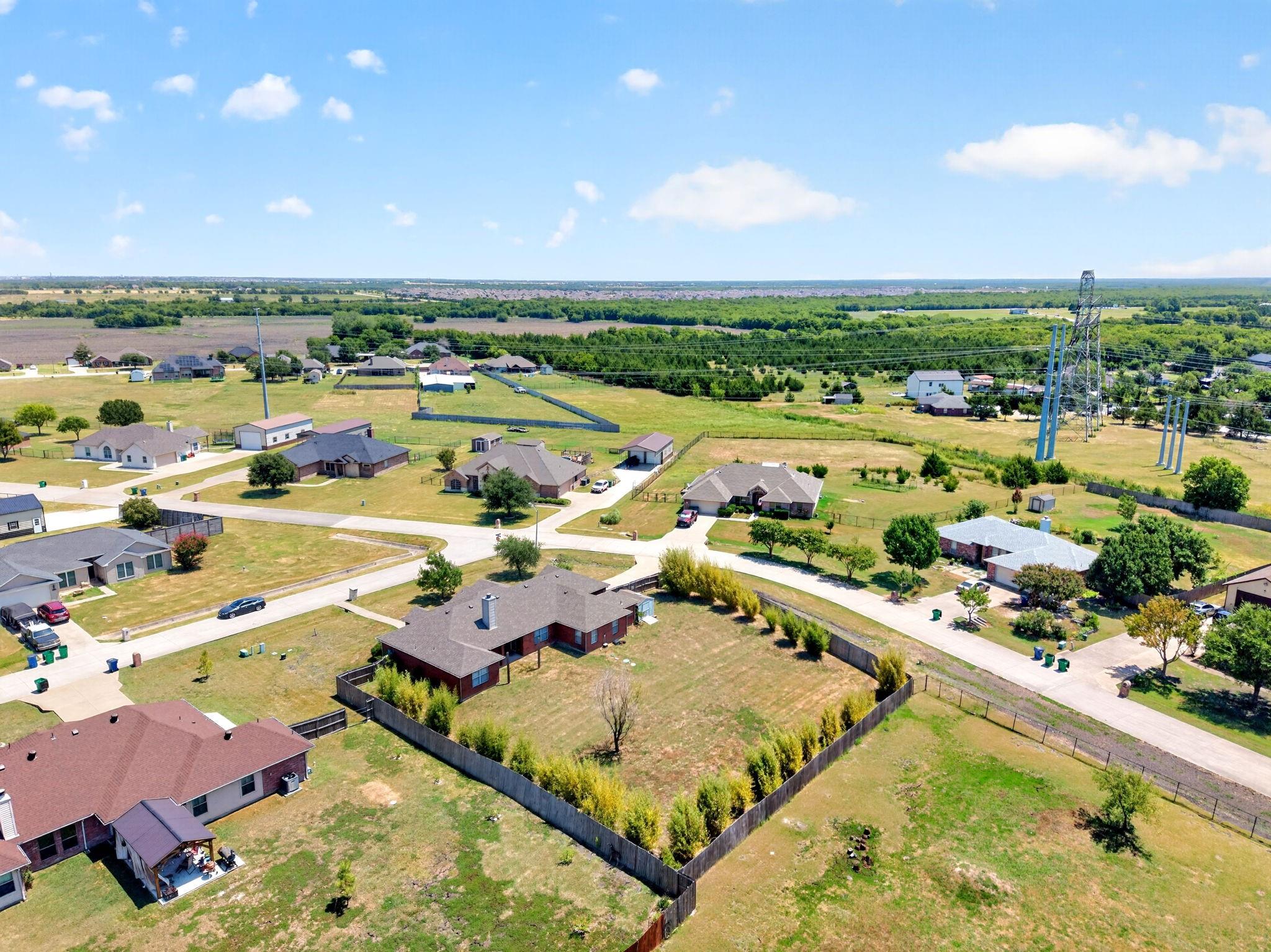 main property photo 33
