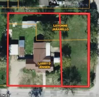 main property photo 37
