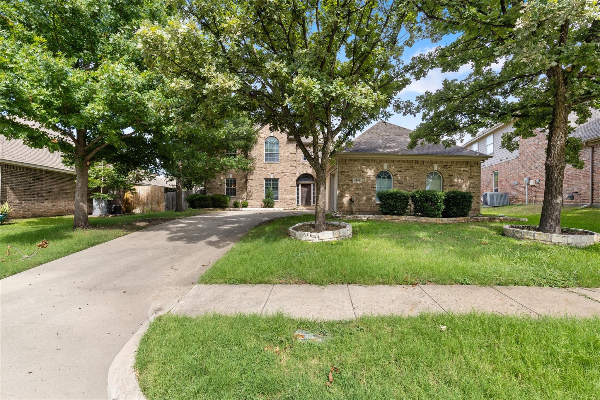 main property photo 3
