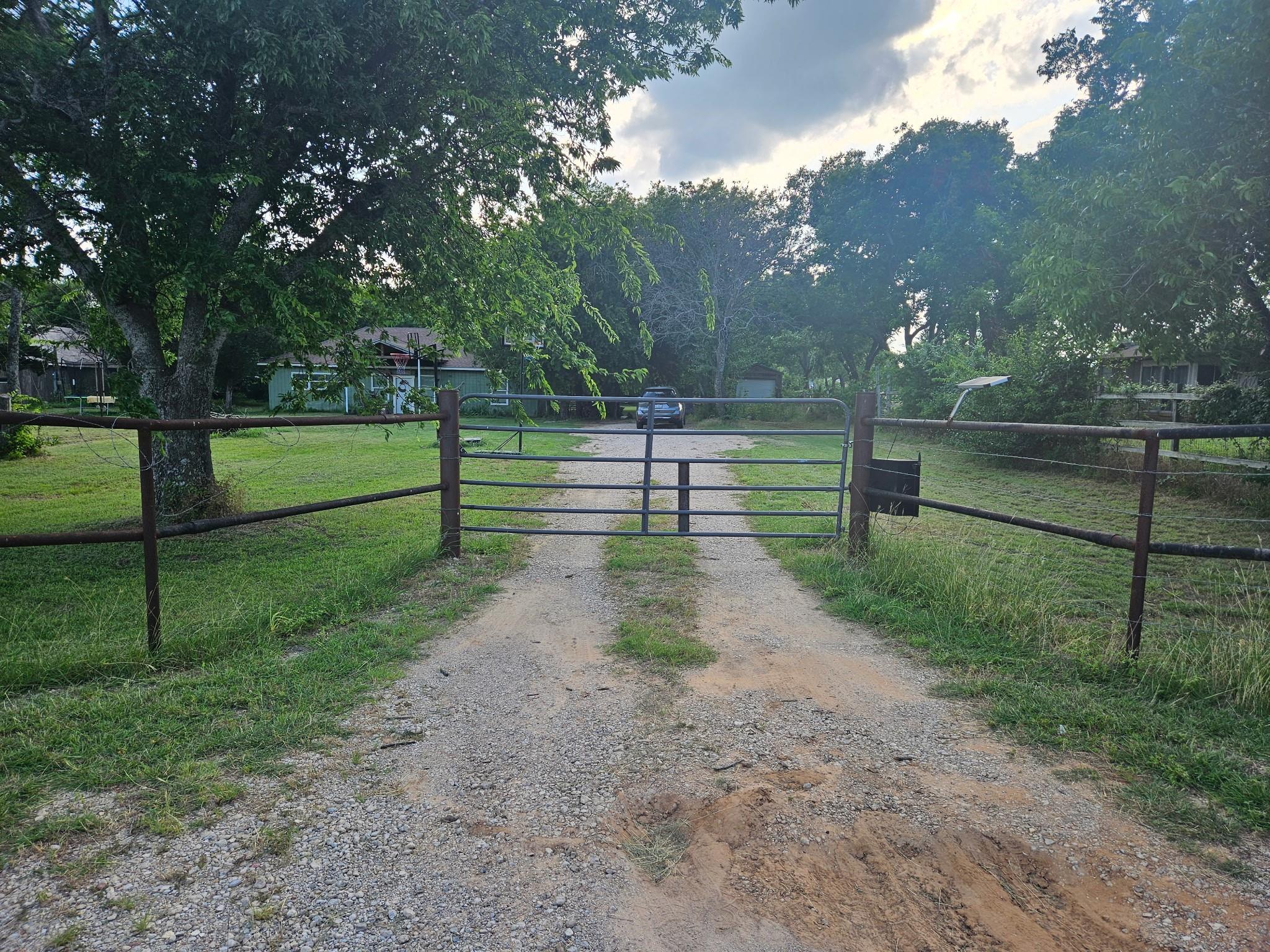 main property photo 5