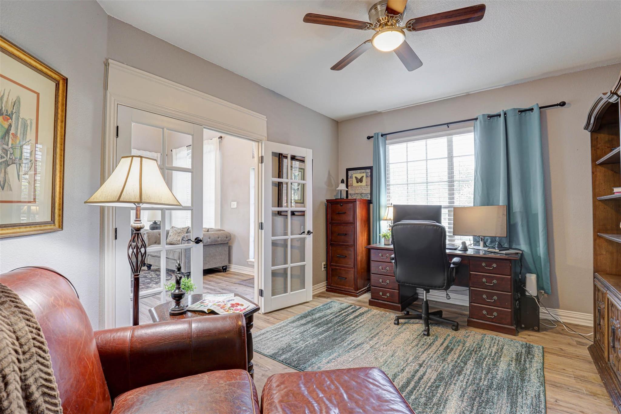 main property photo 14