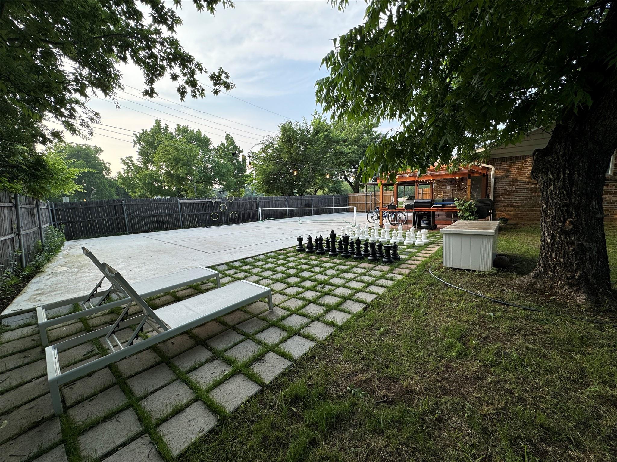 main property photo 22