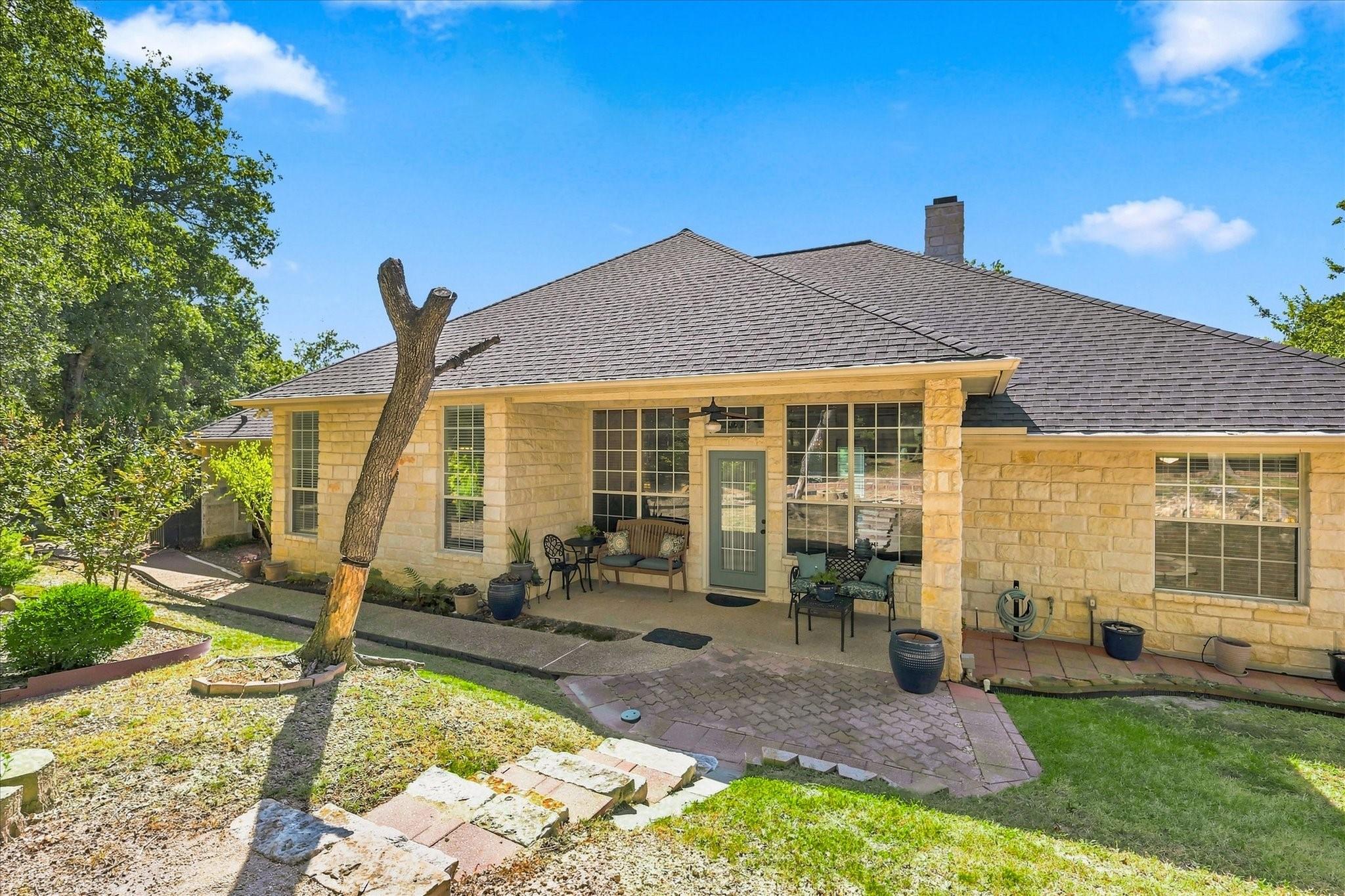 main property photo 26