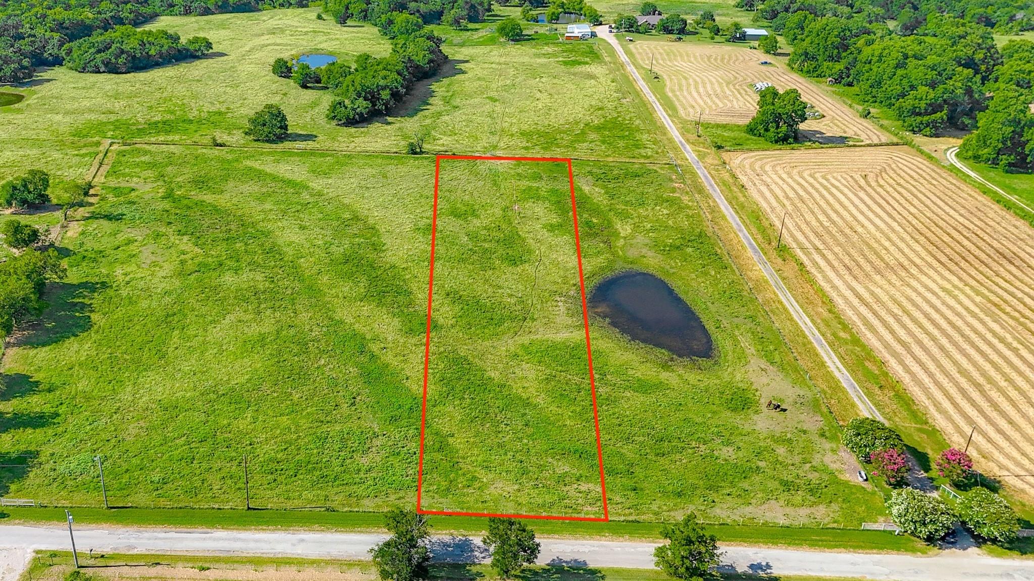 main property photo 8
