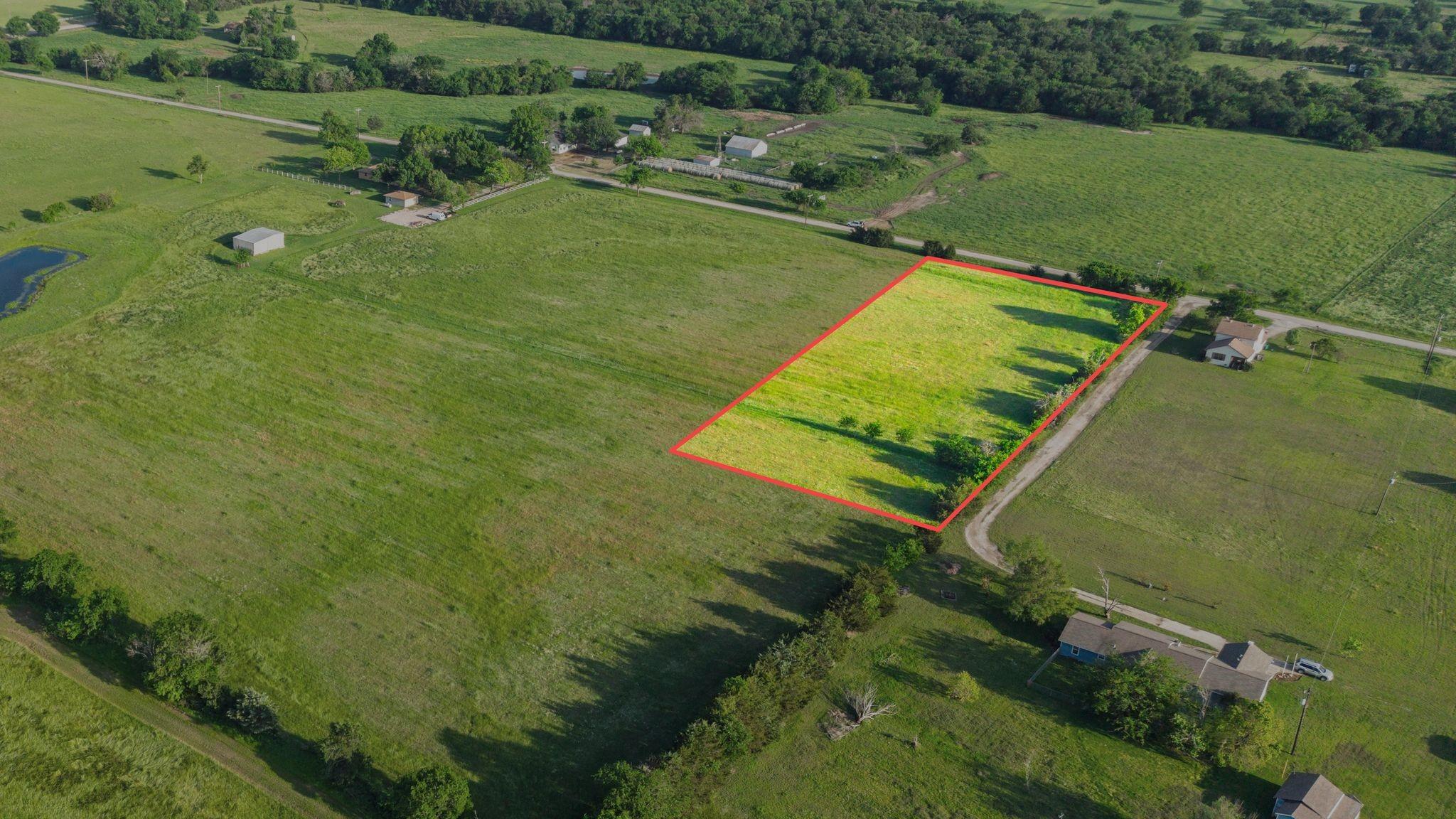 main property photo 4