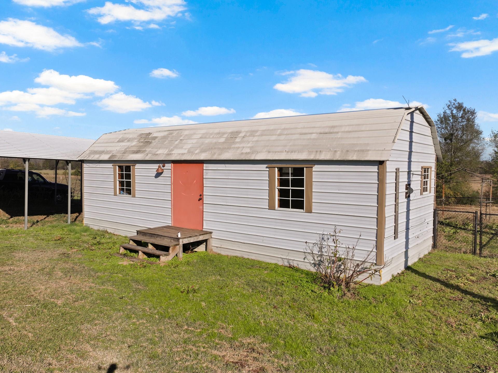 main property photo 21