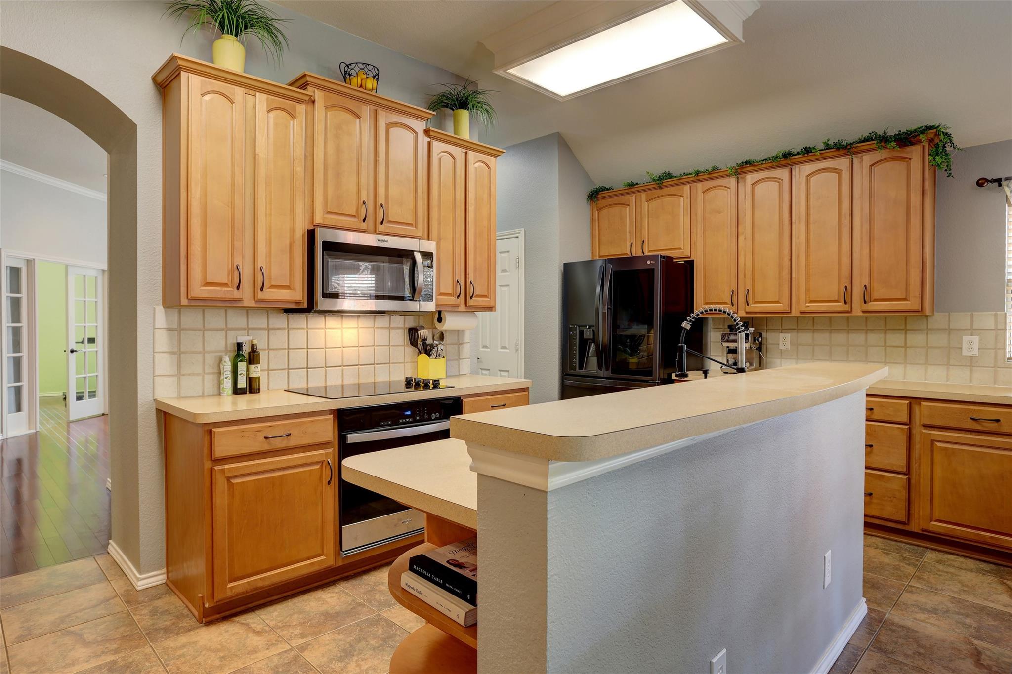 main property photo 5