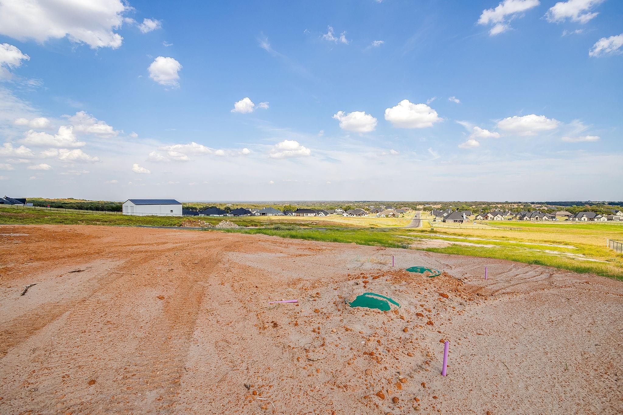 main property photo 24