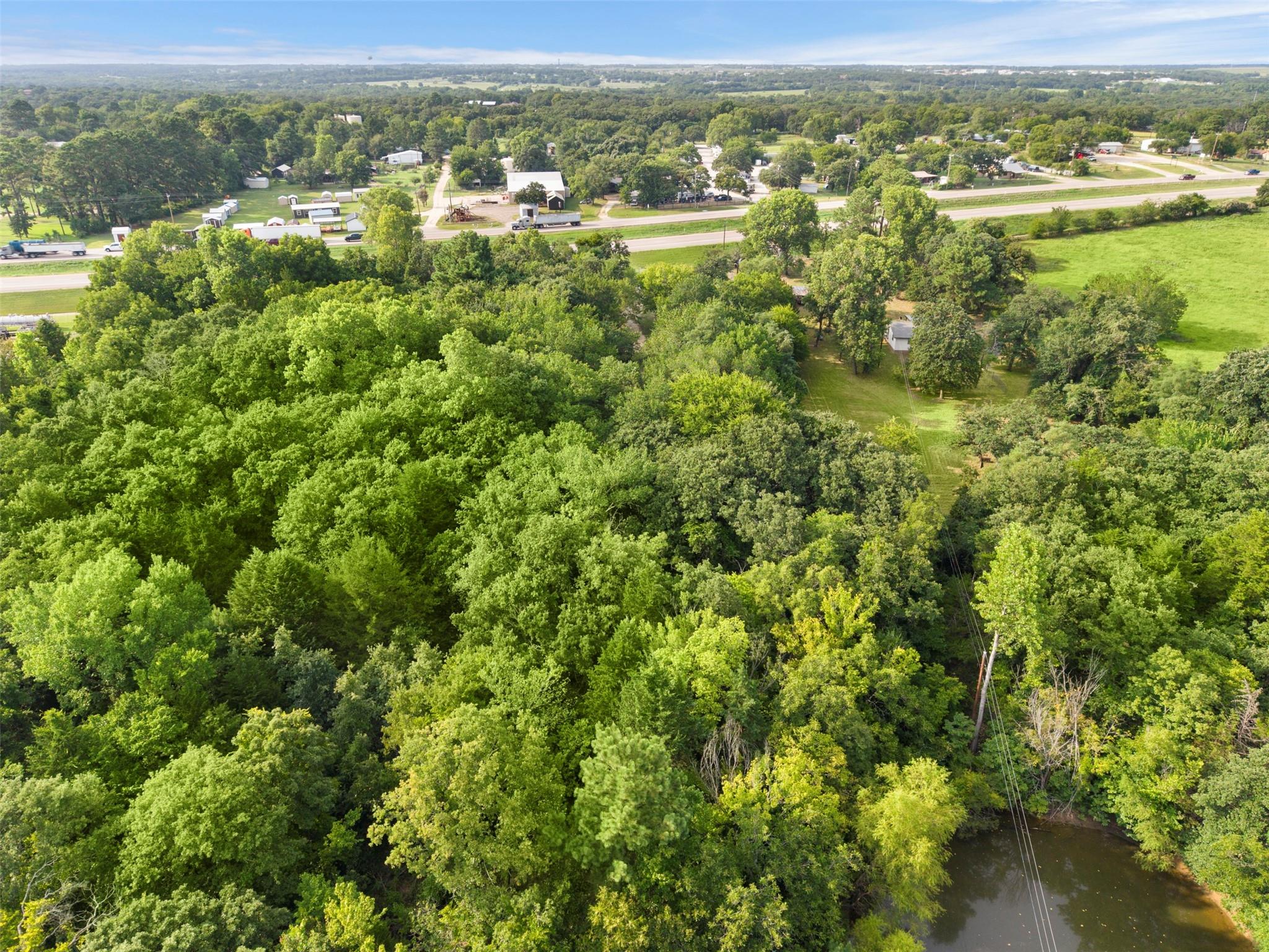 main property photo 12